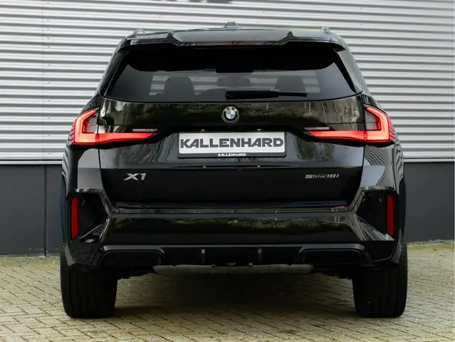 BMW X1 view 6