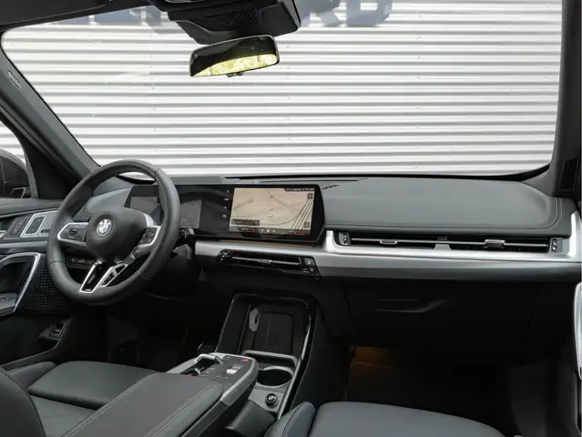 BMW X1 view 3