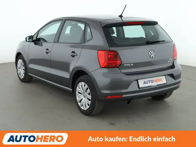 Volkswagen Polo view 4