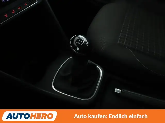 Volkswagen Polo view 23