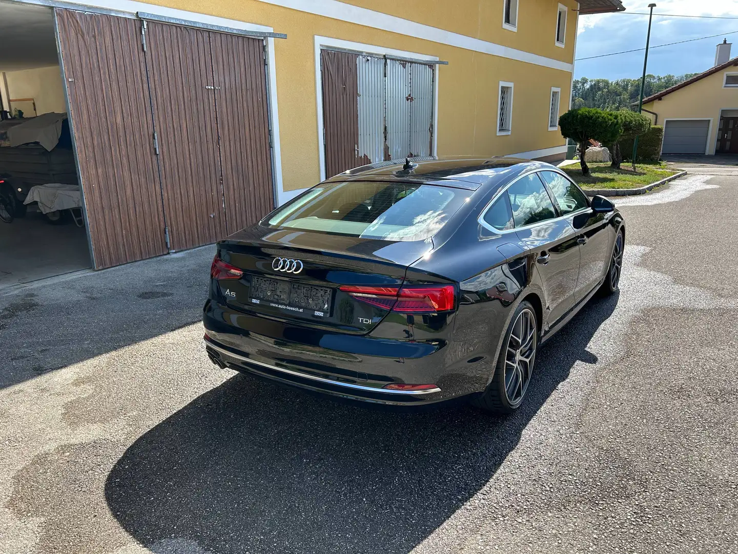 Audi A5 A5 SB 2,0 TDI Schwarz - 2