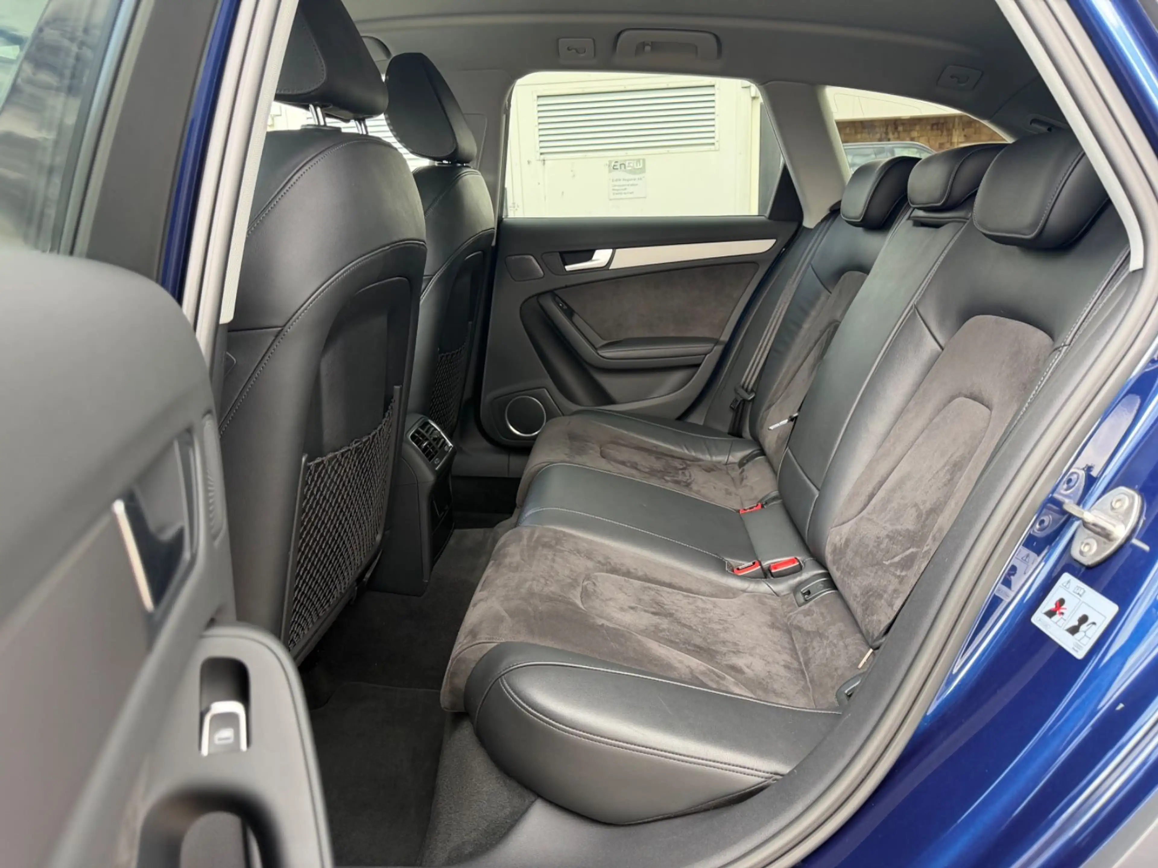 Audi A4 allroad quattro 3.0 TDI — photo 12