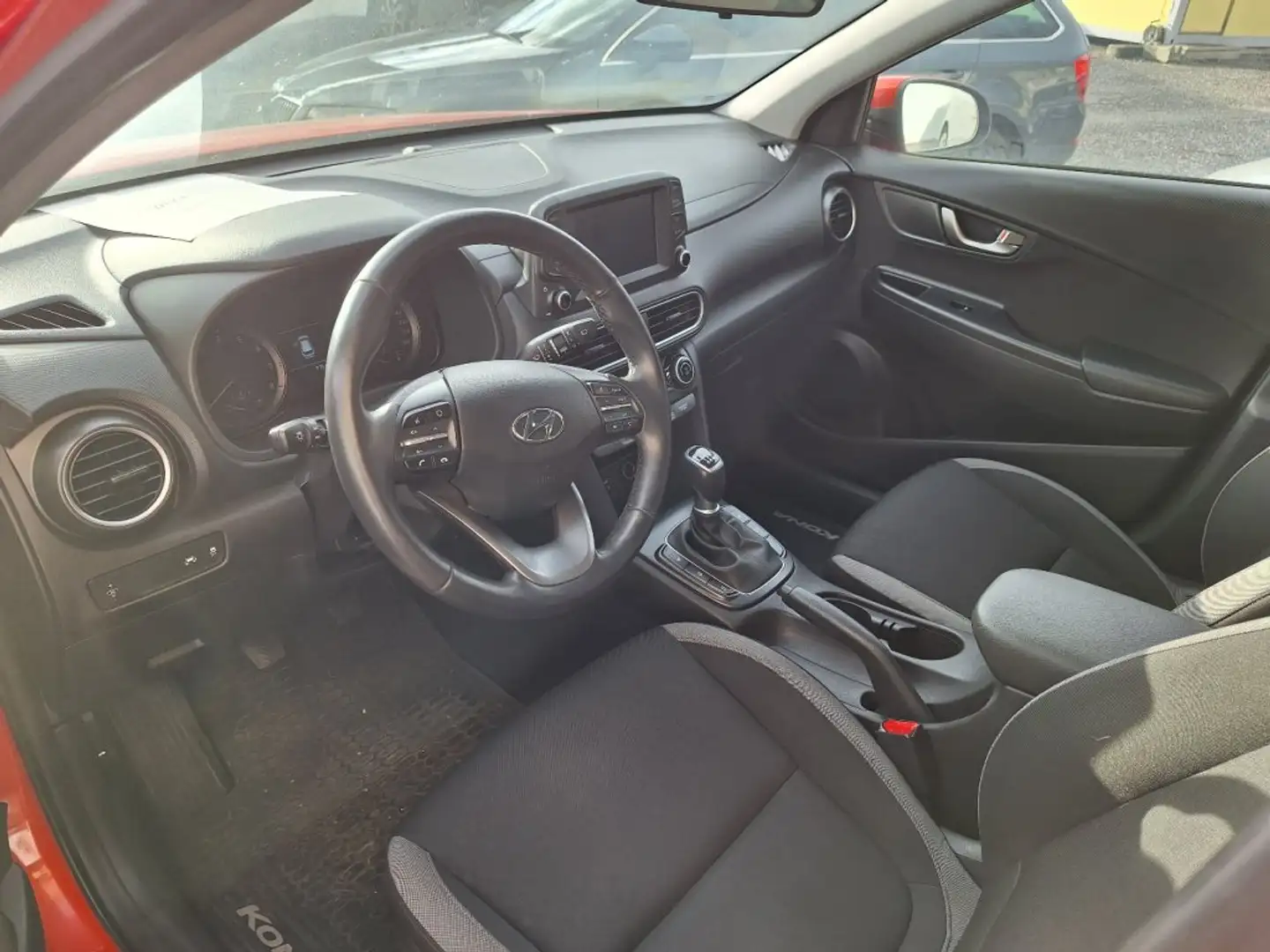 Hyundai KONA Launch 2 1,0 T-GDi 2WD 1101q2 Rot - 2