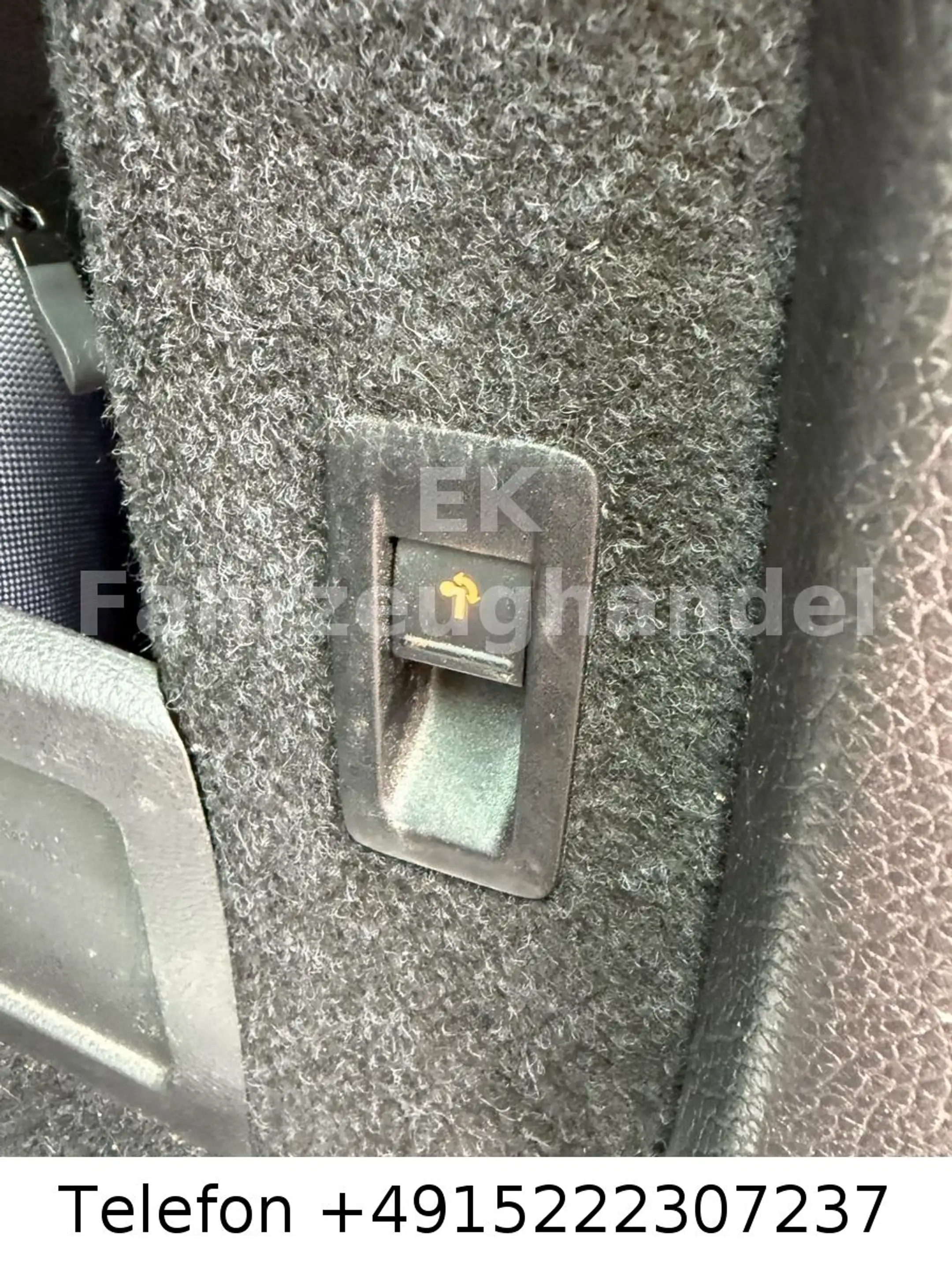 Volkswagen Passat Variant Business Edition 4Motion — photo 13