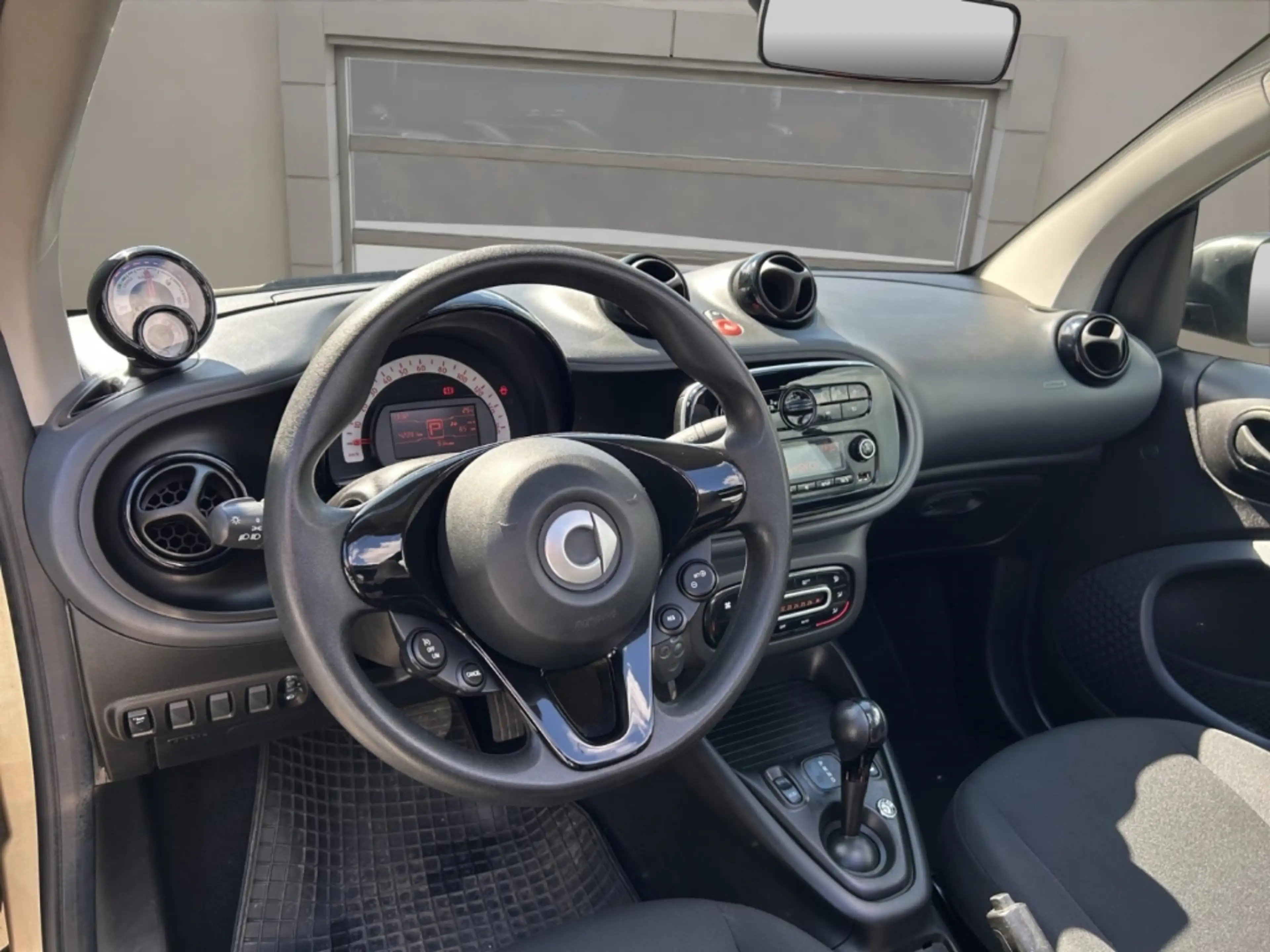 smart forTwo cabrio electric,Tempomat,Sitzheizung,Klima — photo 12