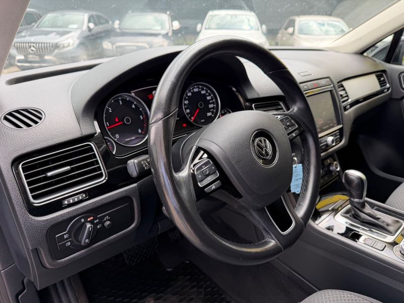 Volkswagen Touareg V6 TDI Terrain Tech/ALLRAD/SHZ/AUTOMATIK — photo 11