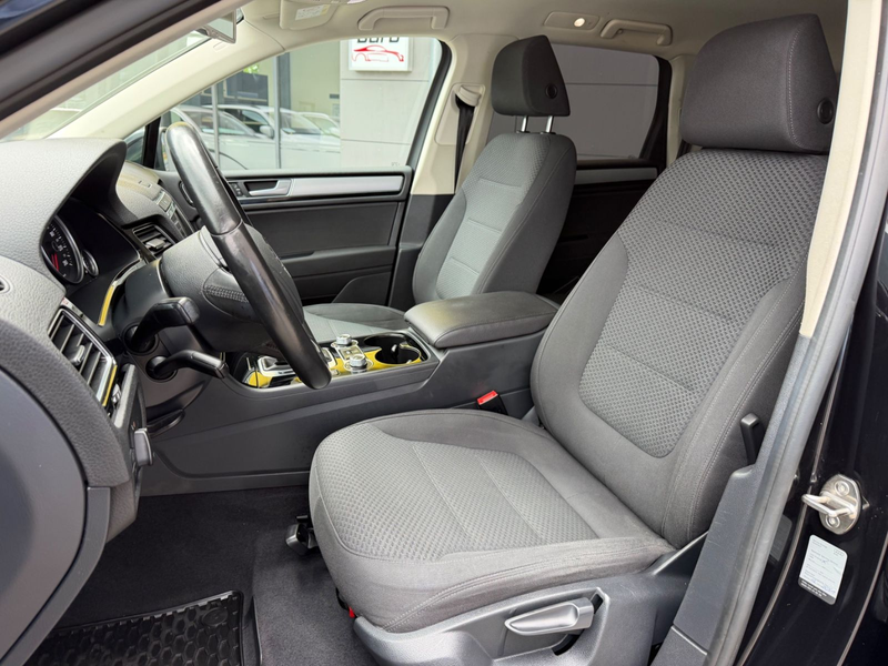 Volkswagen Touareg V6 TDI Terrain Tech/ALLRAD/SHZ/AUTOMATIK — photo 12