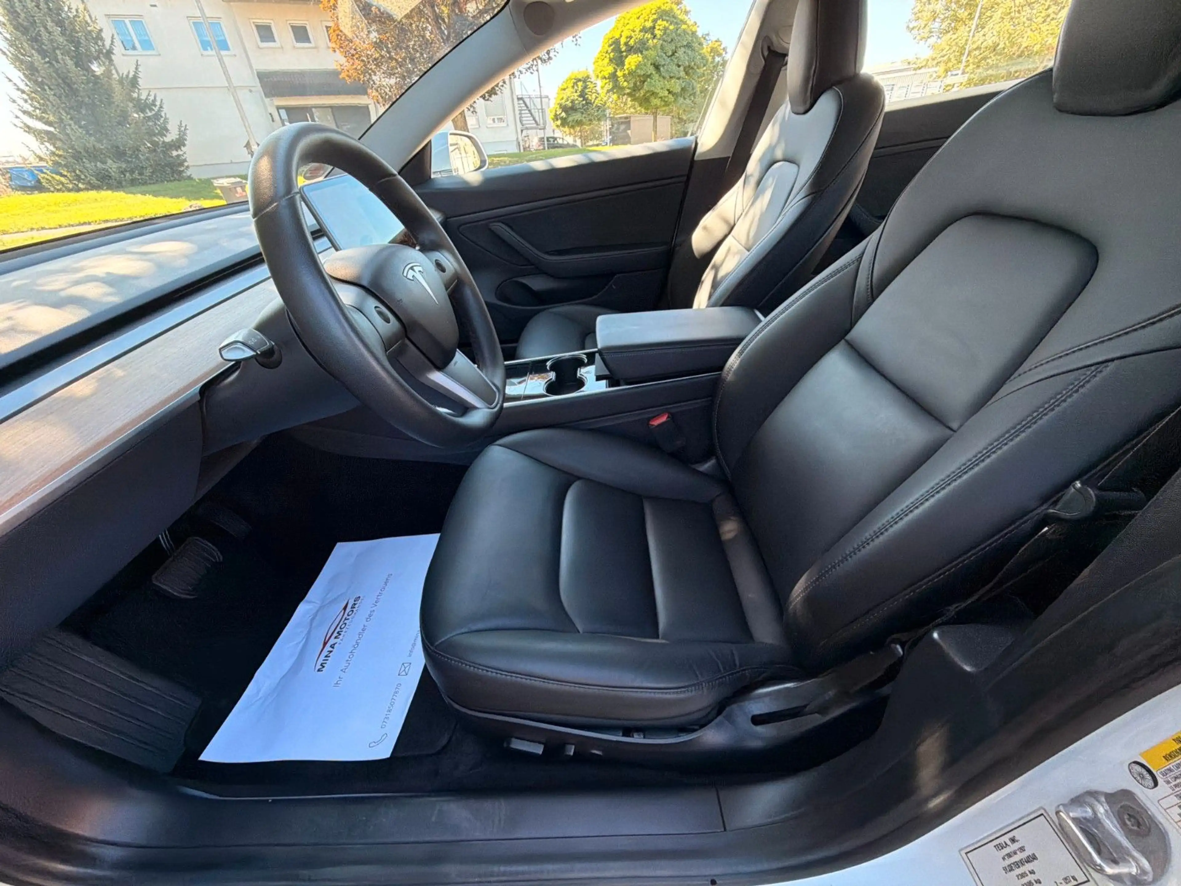 Tesla Model 3 Long Range Dual AWD SOH 1.Hand — photo 12