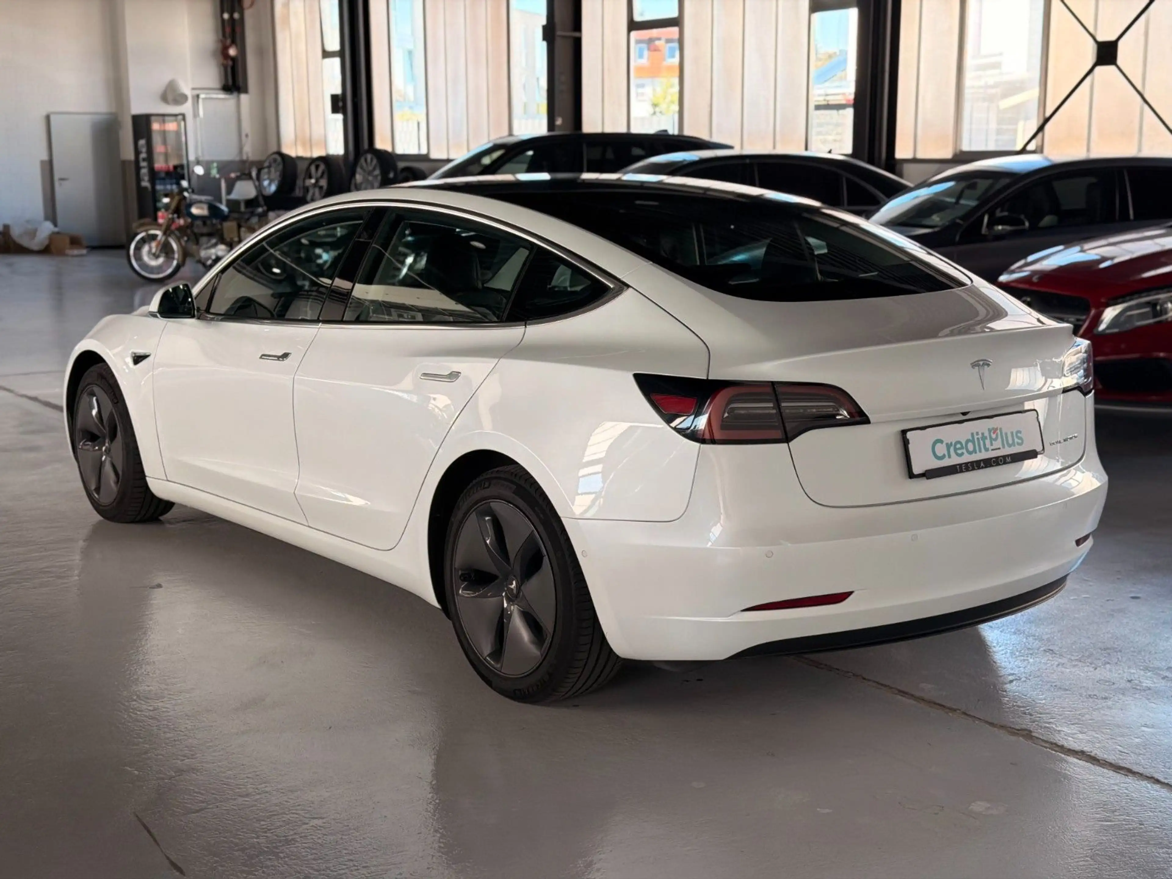 Tesla Model 3 Long Range Dual AWD SOH 1.Hand — photo 5