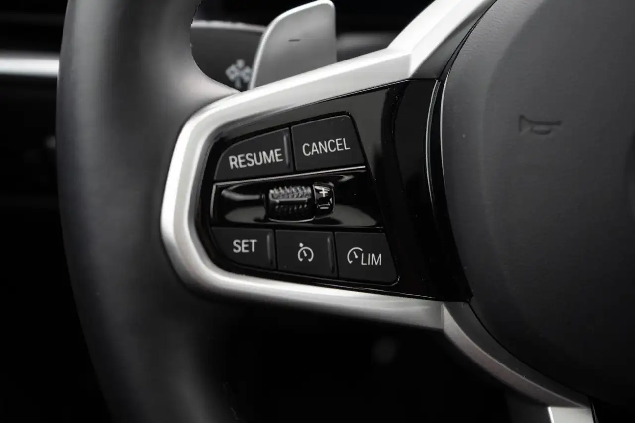 BMW 4 Series снимка BMW 4 Series
