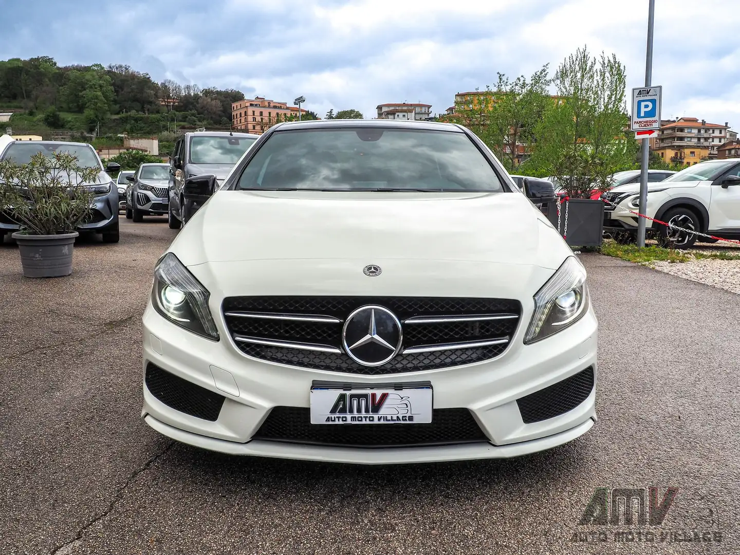 Mercedes-Benz A 180 A 180 CDI Premium Night Edition Weiß - 2