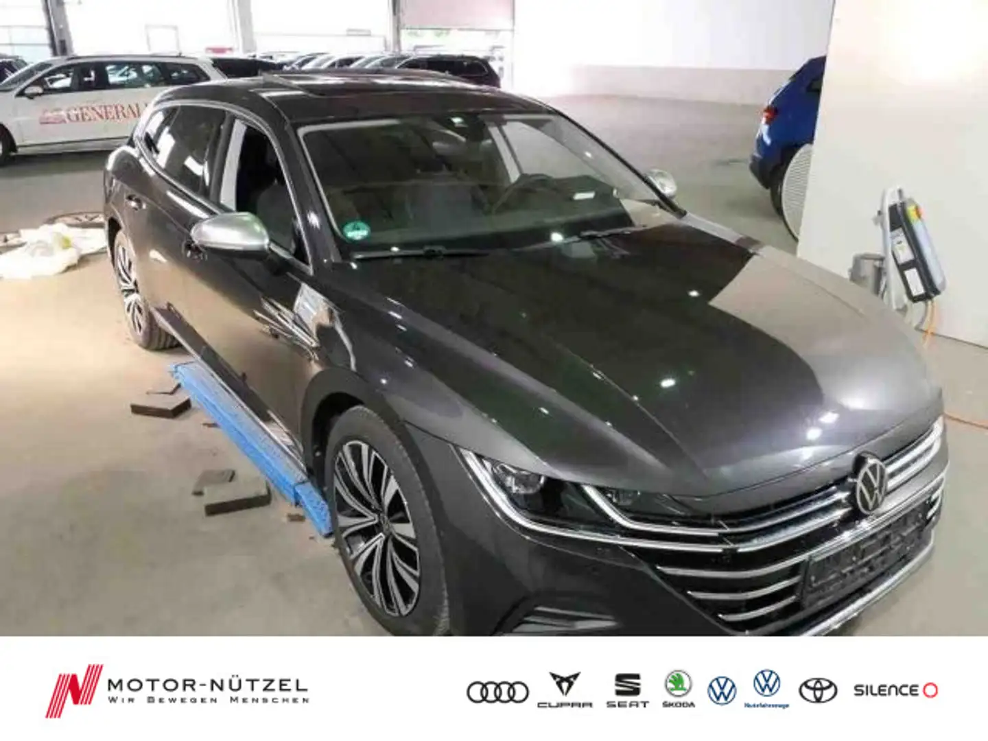 Volkswagen Arteon 2.0 TDI 4M MATRIX+NAVI+AHK Grau - 1