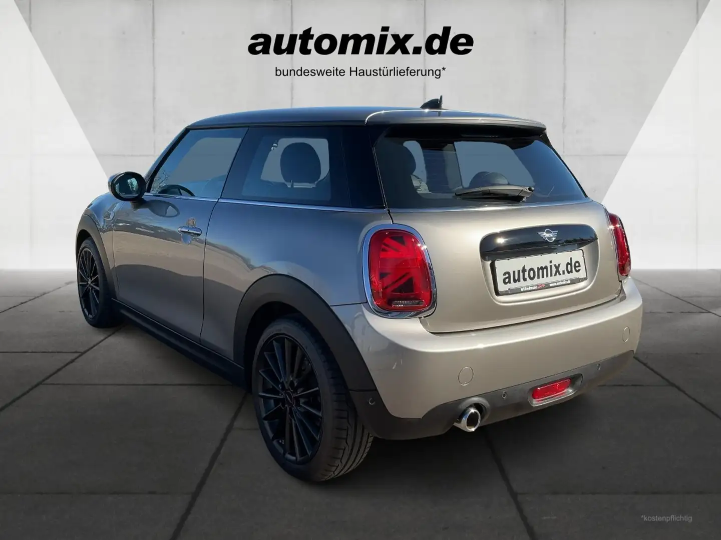 MINI Cooper 1.5 ,Navi,AUTOM.,LED,SHZ,PDC,Tempomat Stříbrná - 2