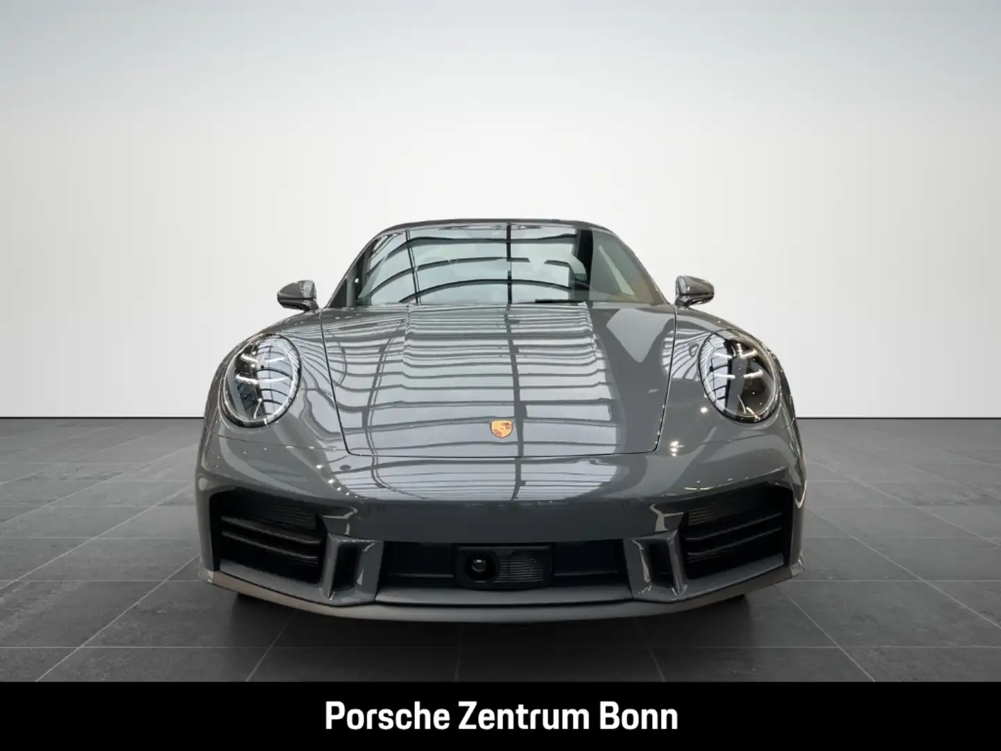 Porsche 992 911 Targa 4S BOSE Sitzbelüftung 21-Zoll Grijs - 2