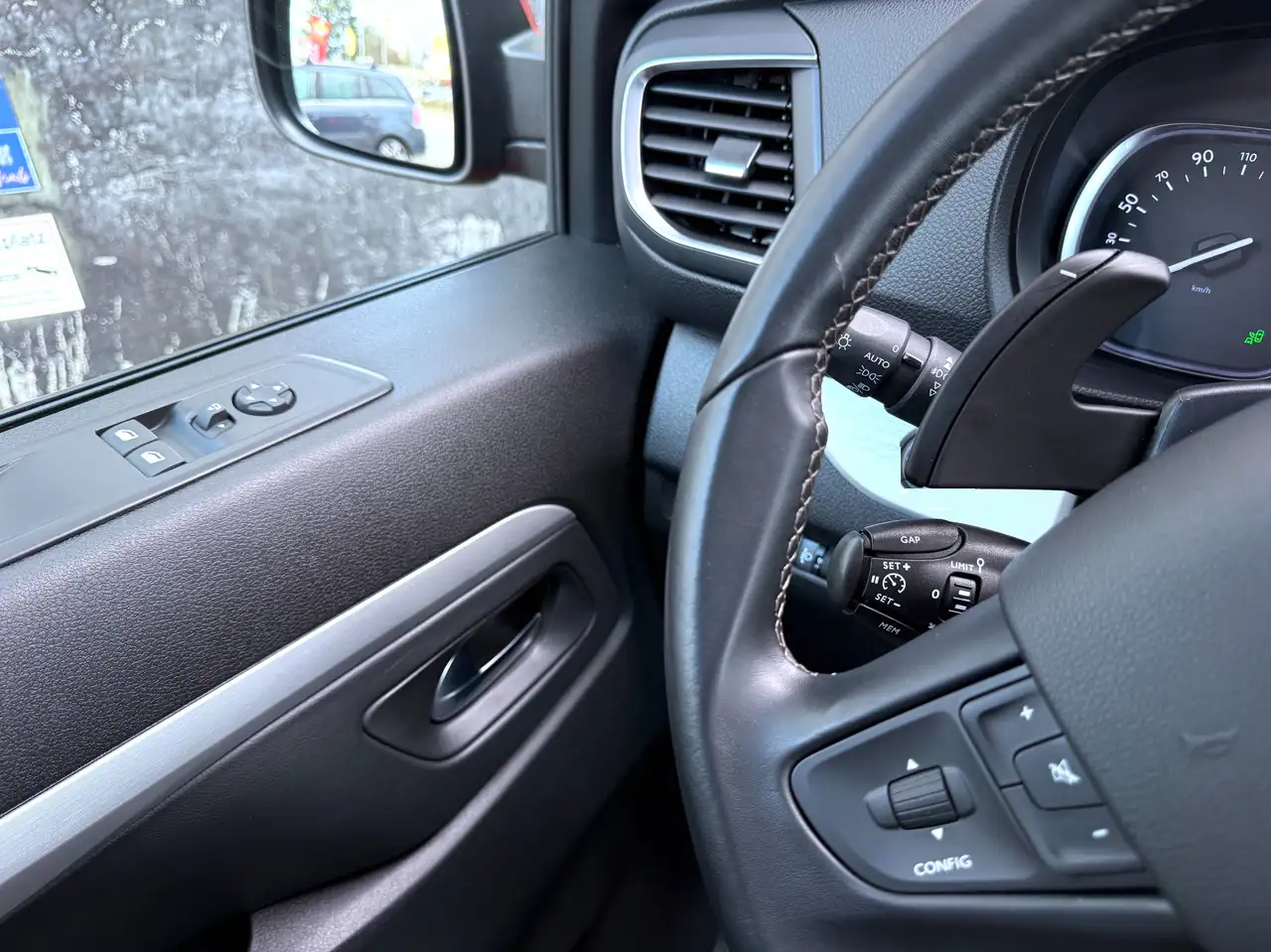 Opel Zafira Life 2.0 CDTi M (L2) Automatik (AHK*8xSITZER*PANODACH), миниатюра 17