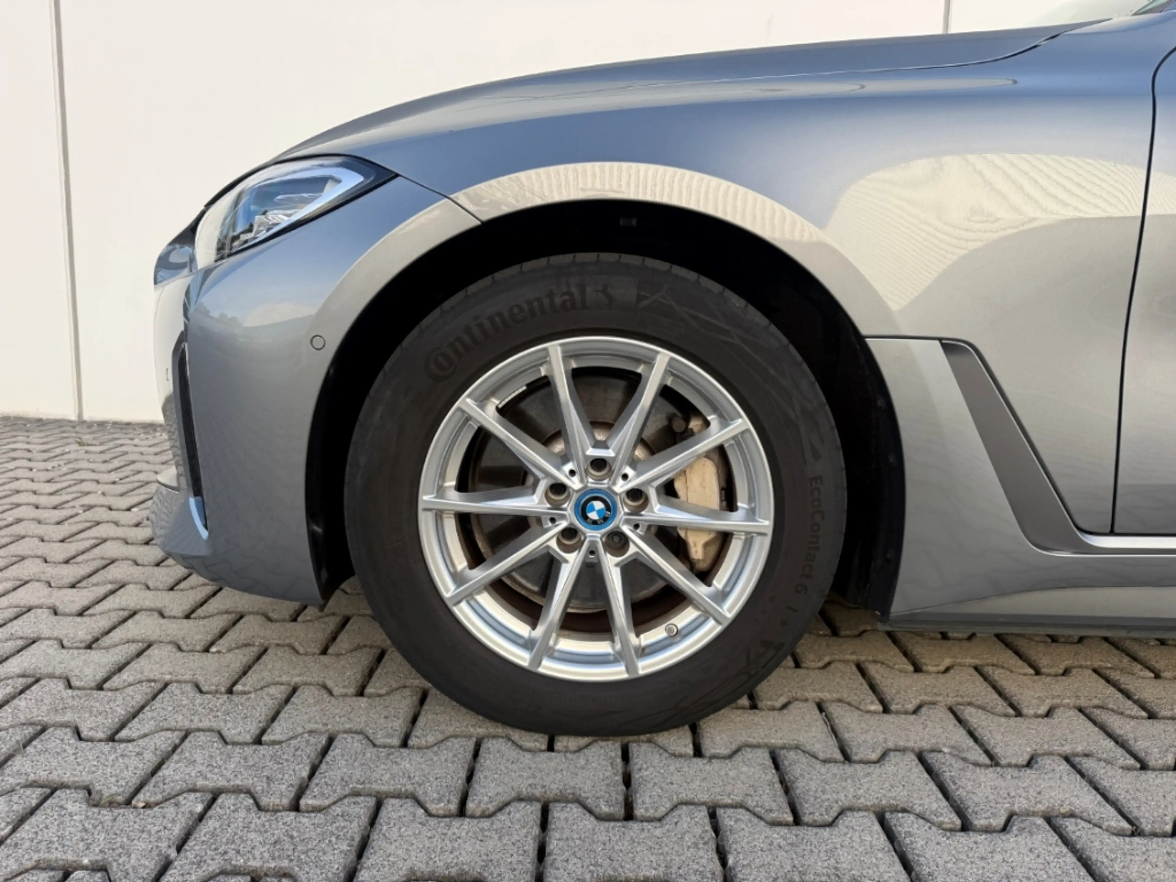 BMW i4 eDrive35 Gran Coupe Soundsystem LED El. Heckklappe — photo 15
