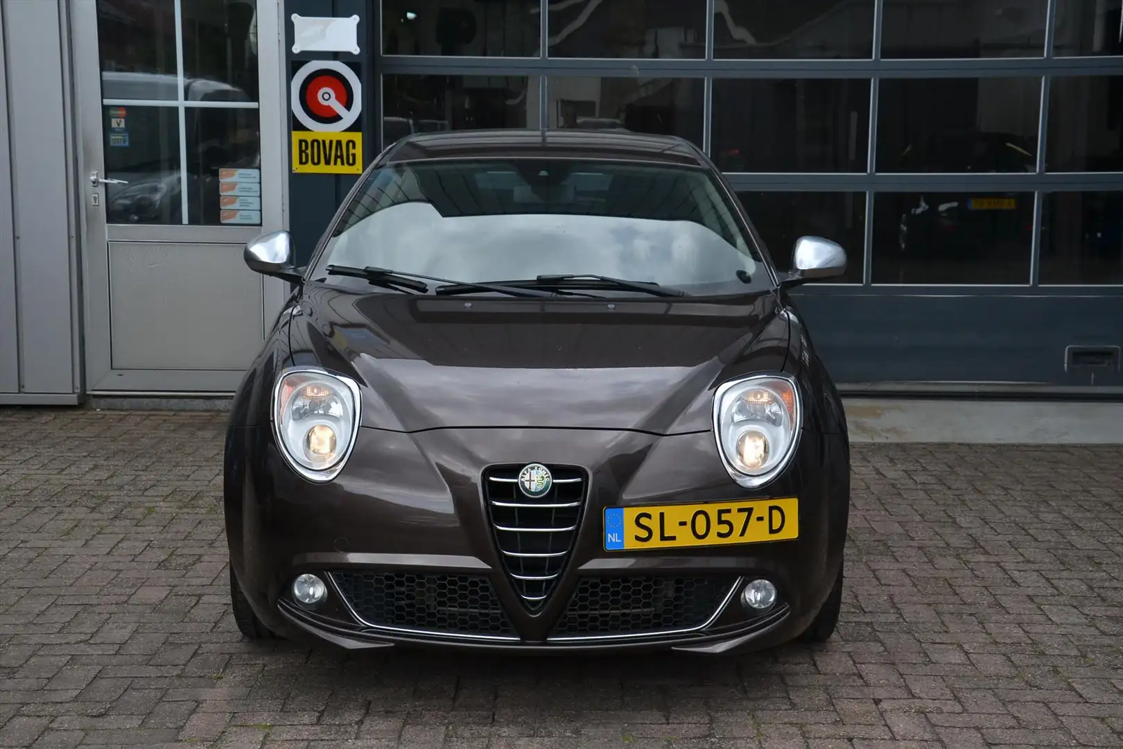 Alfa Romeo MiTo 1.4 16V MULTI AIR 105PK Braun - 2