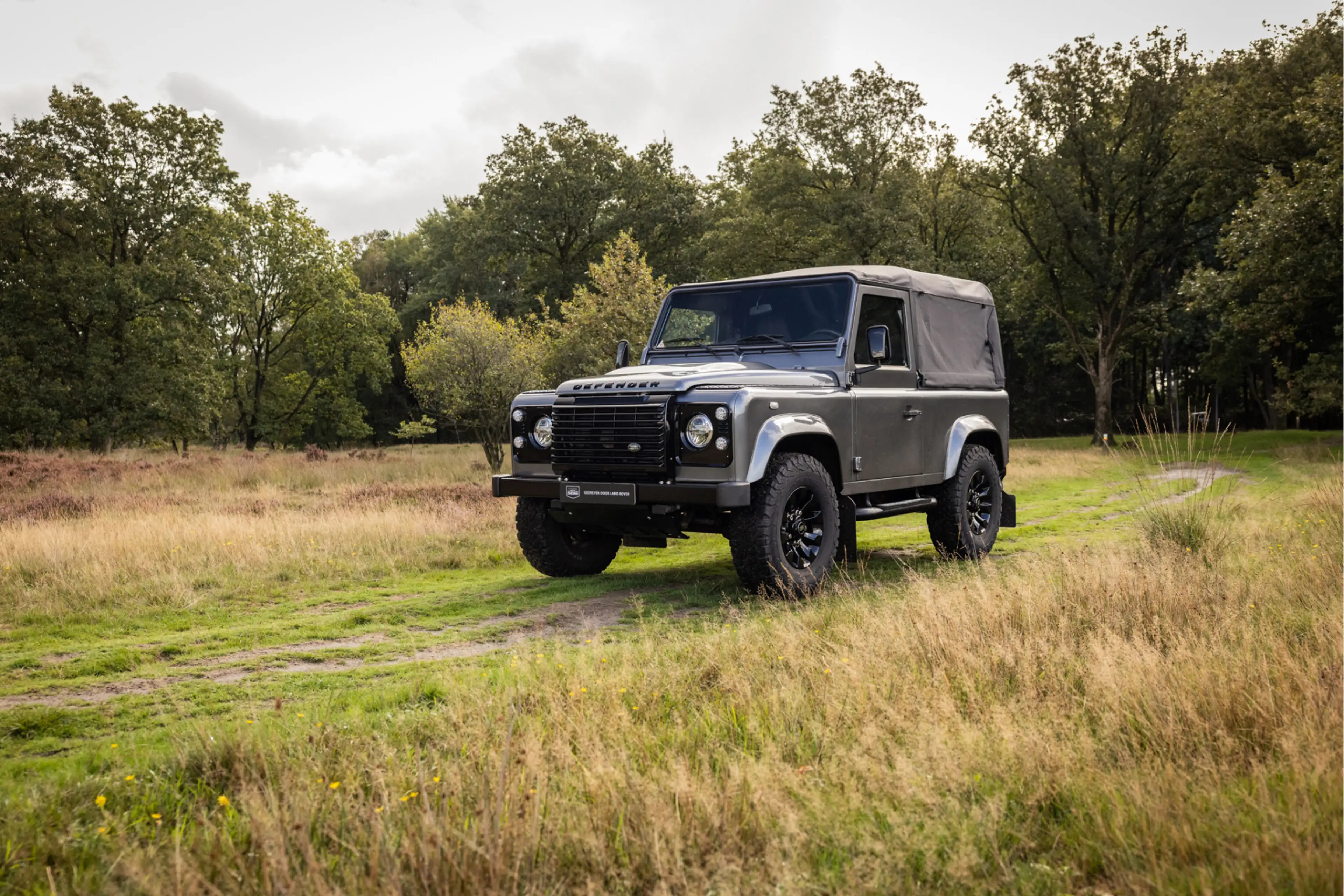 Land Rover Defender 2.2Tdci Soft Top Vol opties