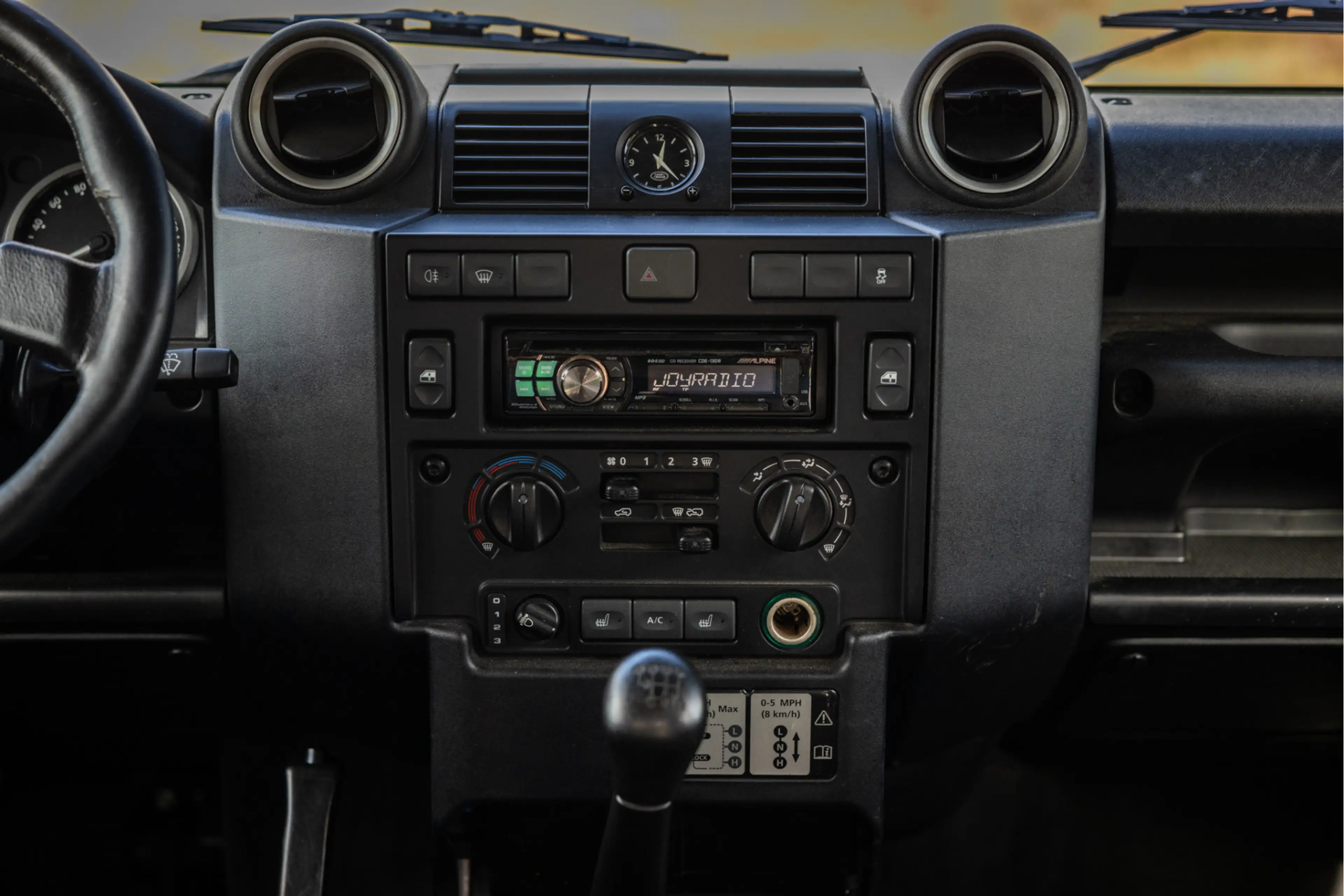 Land Rover Defender 2.2Tdci Soft Top Vol opties — photo 15