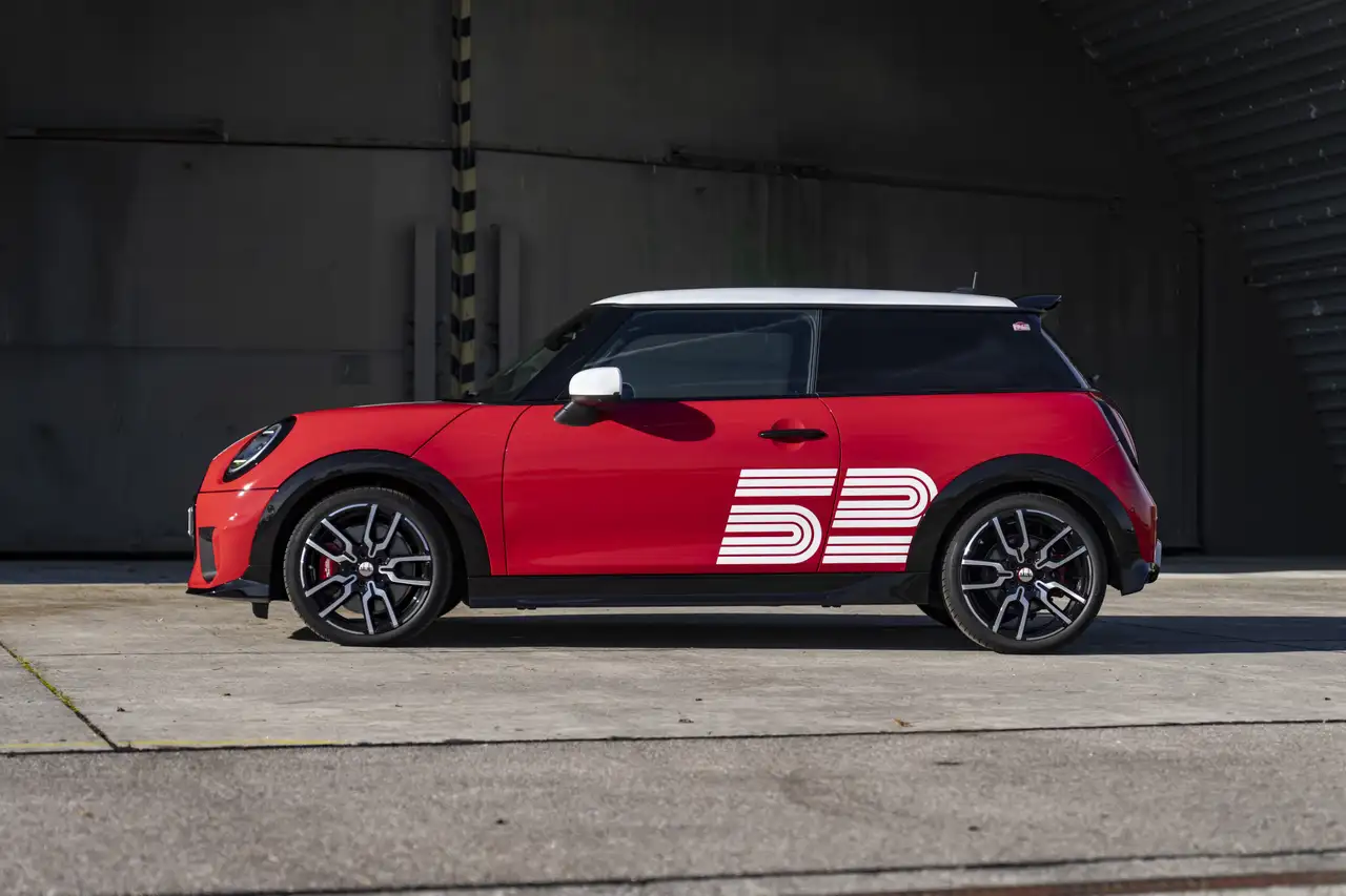 MINI Others 2026