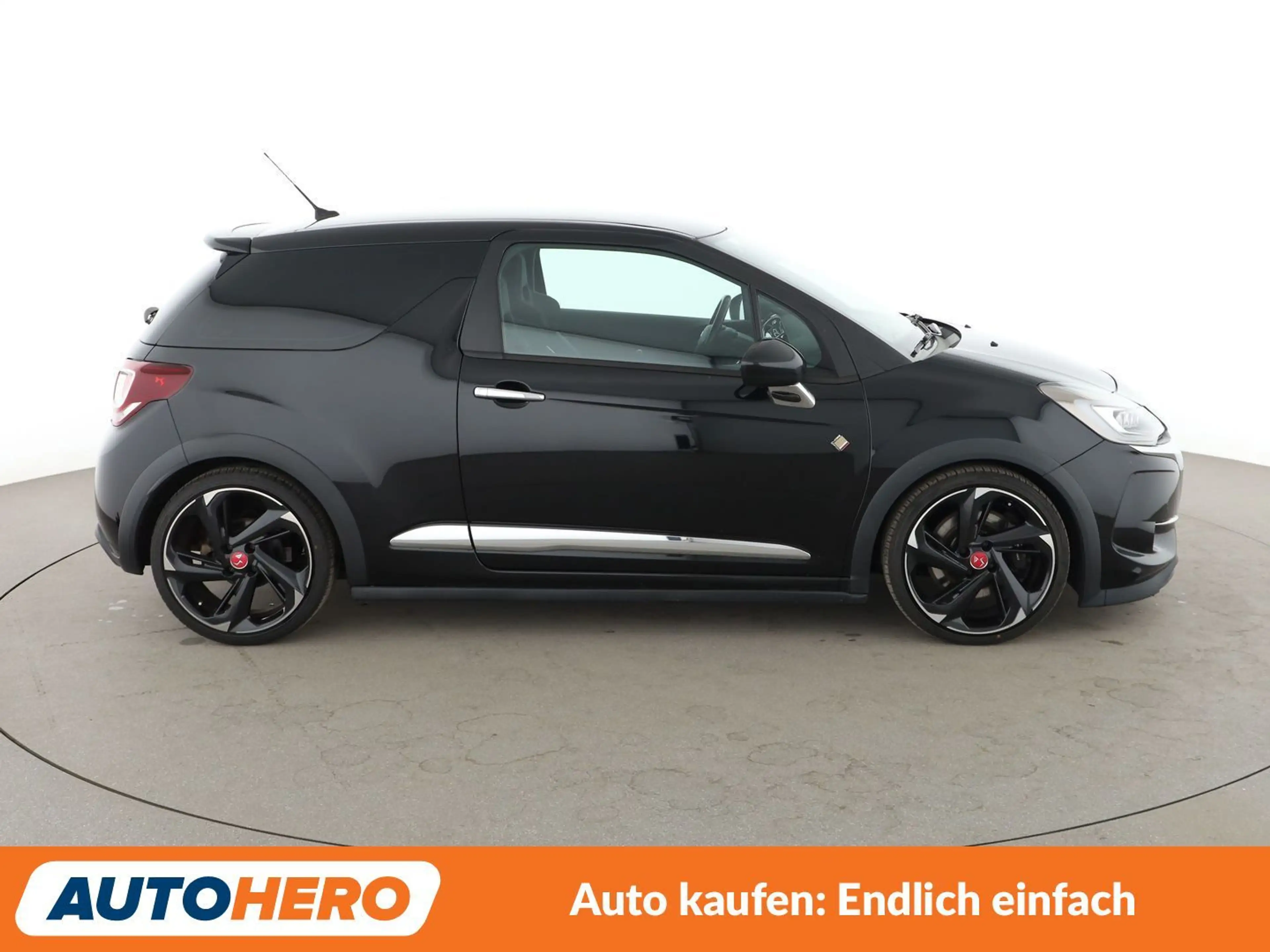 Citroen DS3 1.6 THP Performance*NAVI*CAM*PDC*ALU*KLIMA* — photo 7
