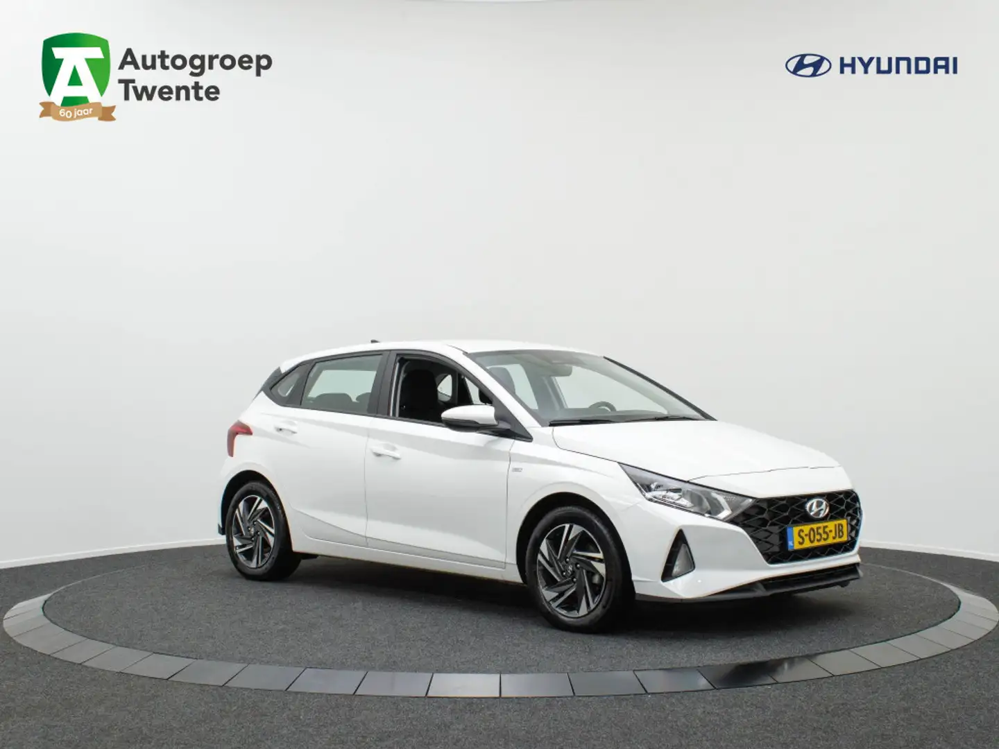 Hyundai i20 1.0 T-GDI Comfort Smart | Navigatie | Private leas White - 1