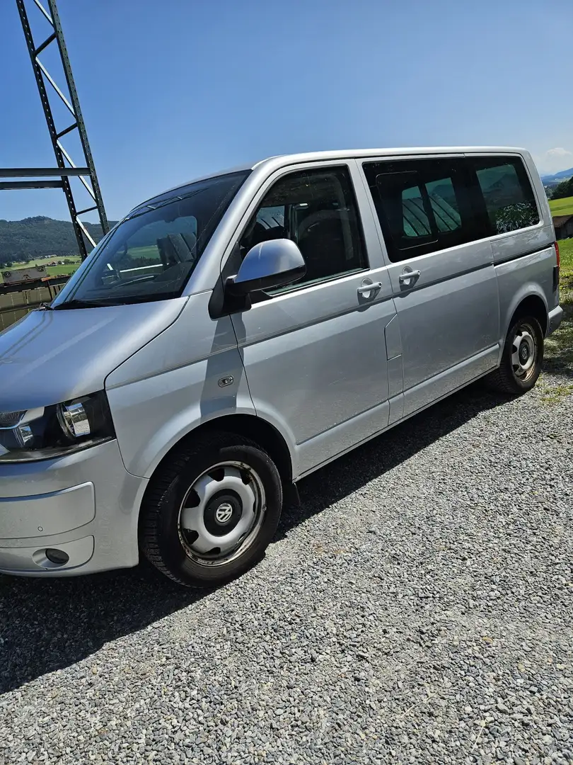 Volkswagen T5 Multivan Kurz BMT Life - 1