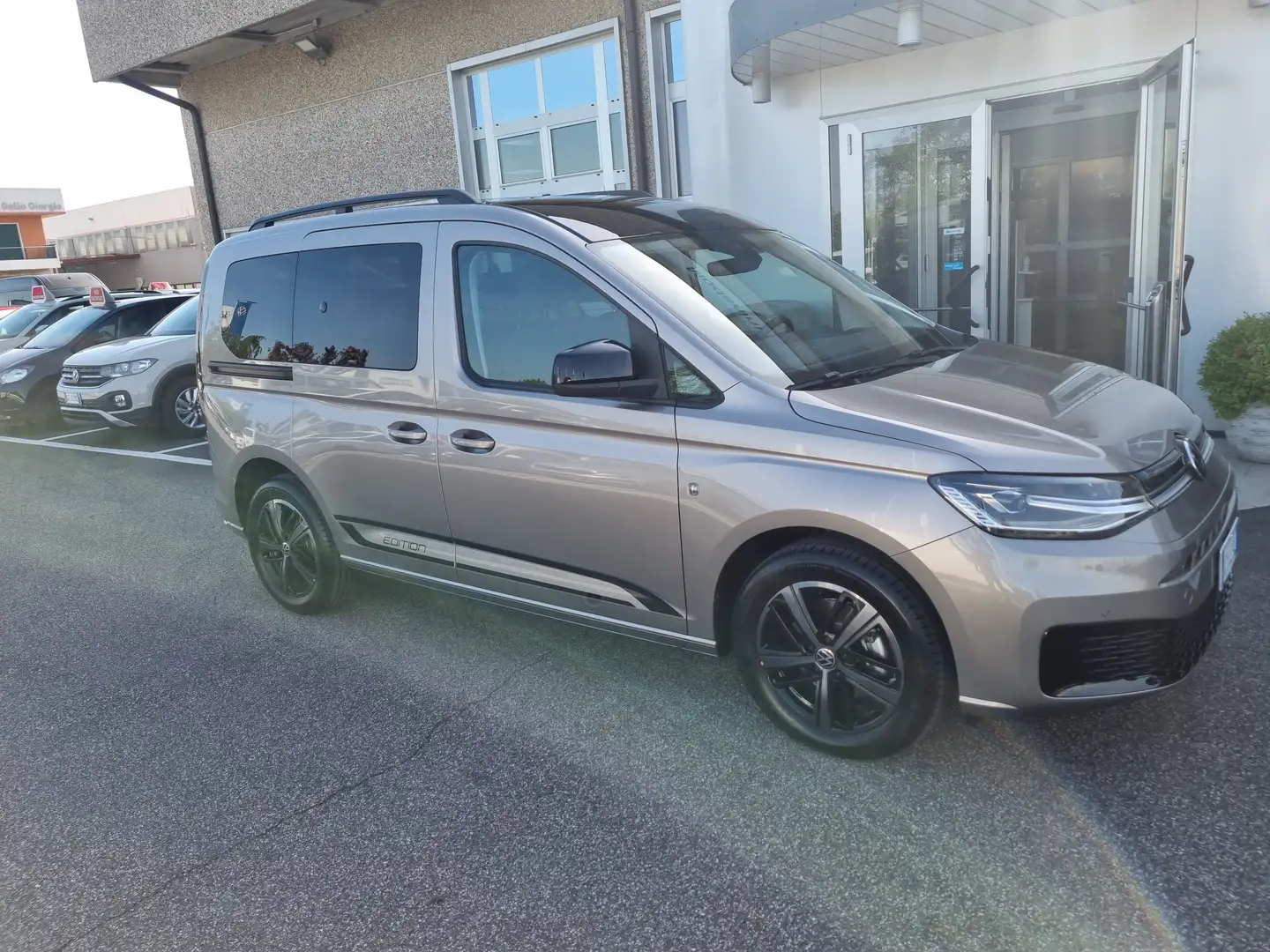 Volkswagen Caddy Caddy Edition 2.0 TDI 90 kW DSG Beige - 1