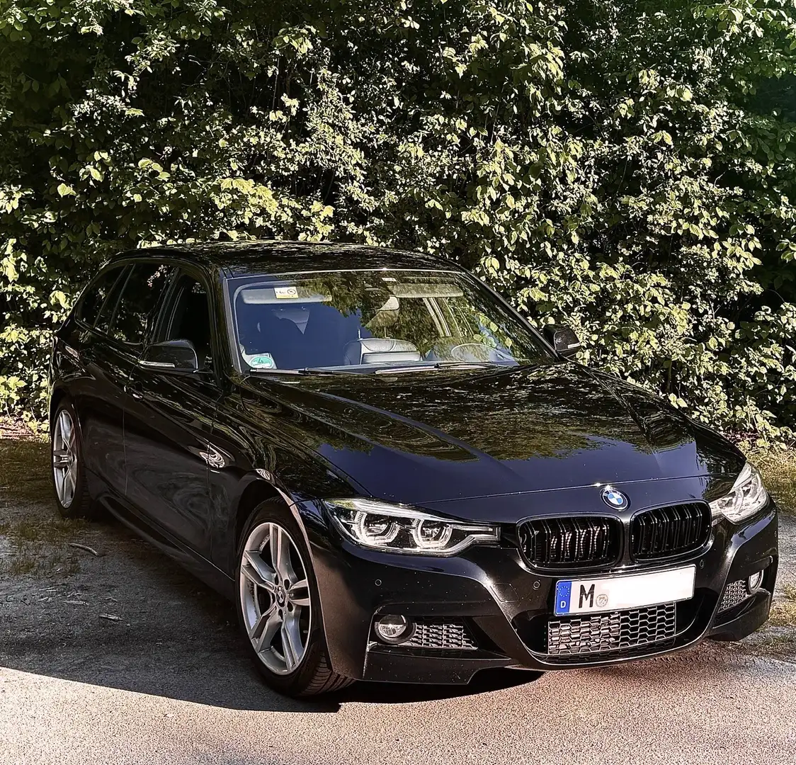 BMW 330 330d xDrive*M-Sport*AHK*Harman/K*BMW-Scheckheftg. Schwarz - 1