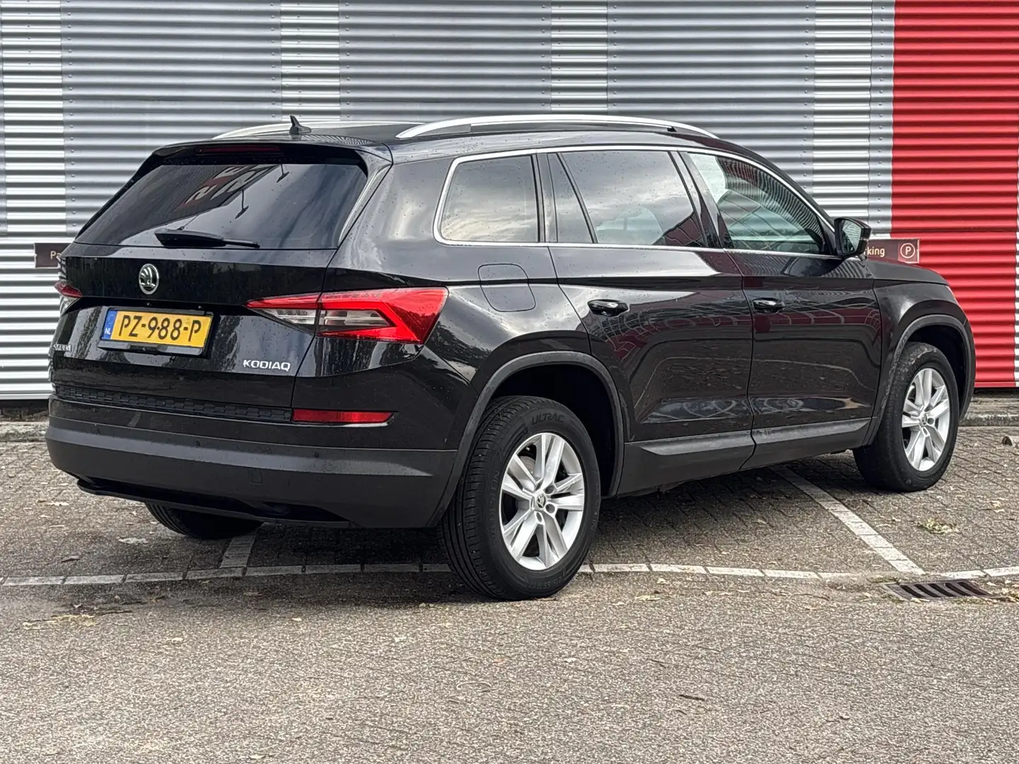 Skoda Kodiaq 1.4 TSI ACT Style 7 Persoons DSG Automaat | € 10.4 Czarny - 2