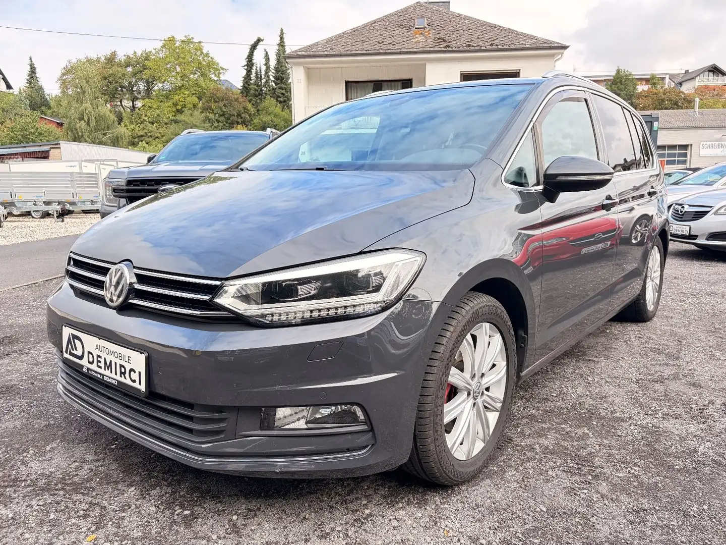 Volkswagen Touran Highline BMT/Start-Stopp*Massage+AHK* Grau - 1