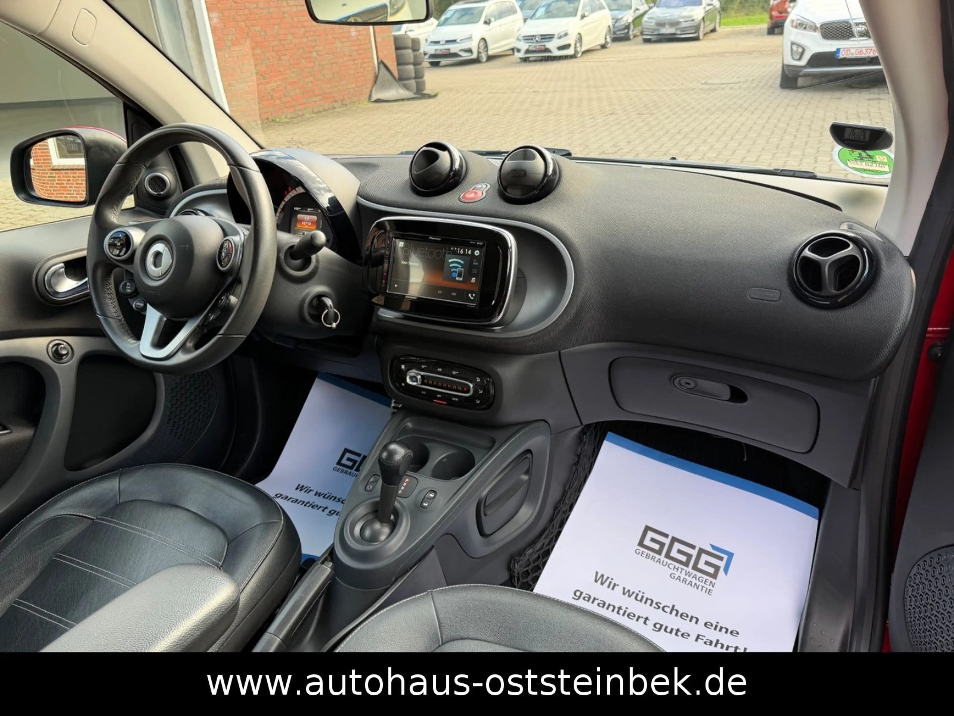 smart forTwo CABRIO PRIME EDITION/LED/MATTGRAU/ALPINE/ — photo 2