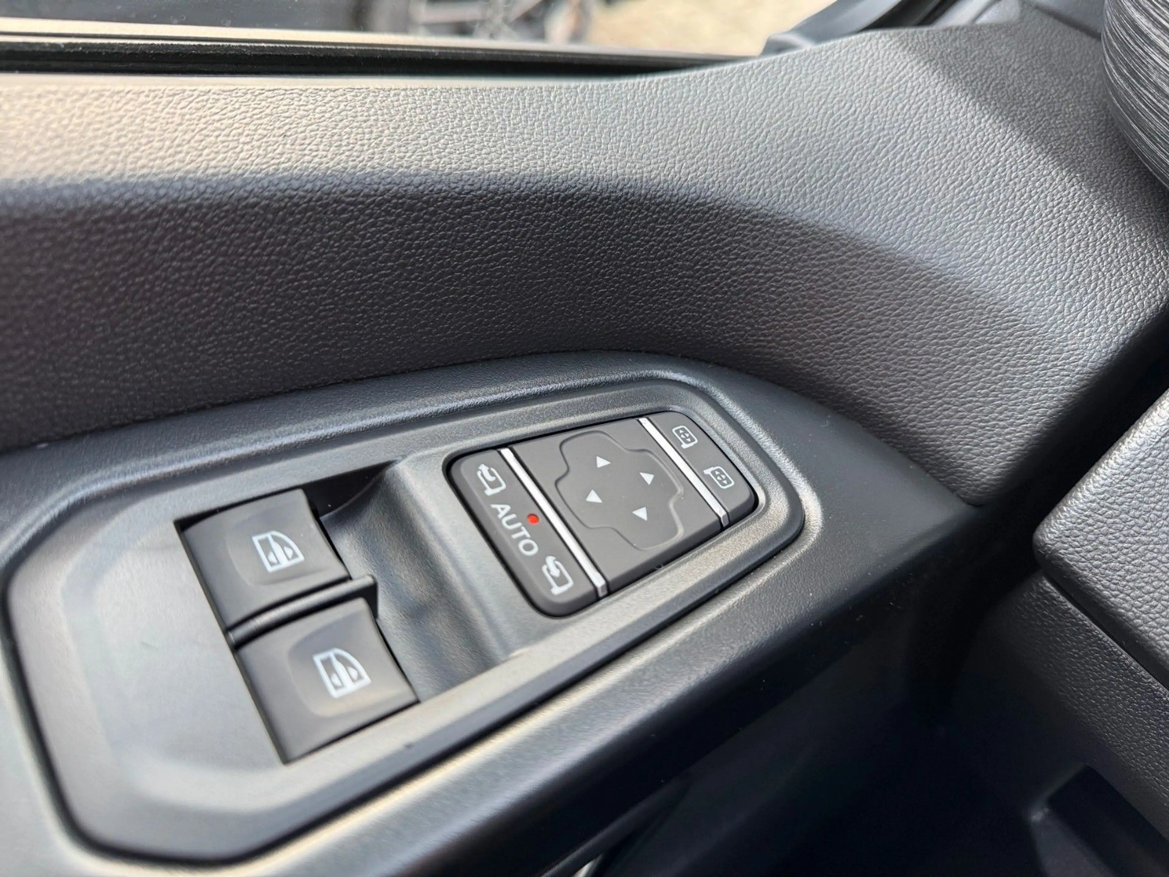 Nissan Primastar Kombi 2.0 DCT Tekna — photo 13