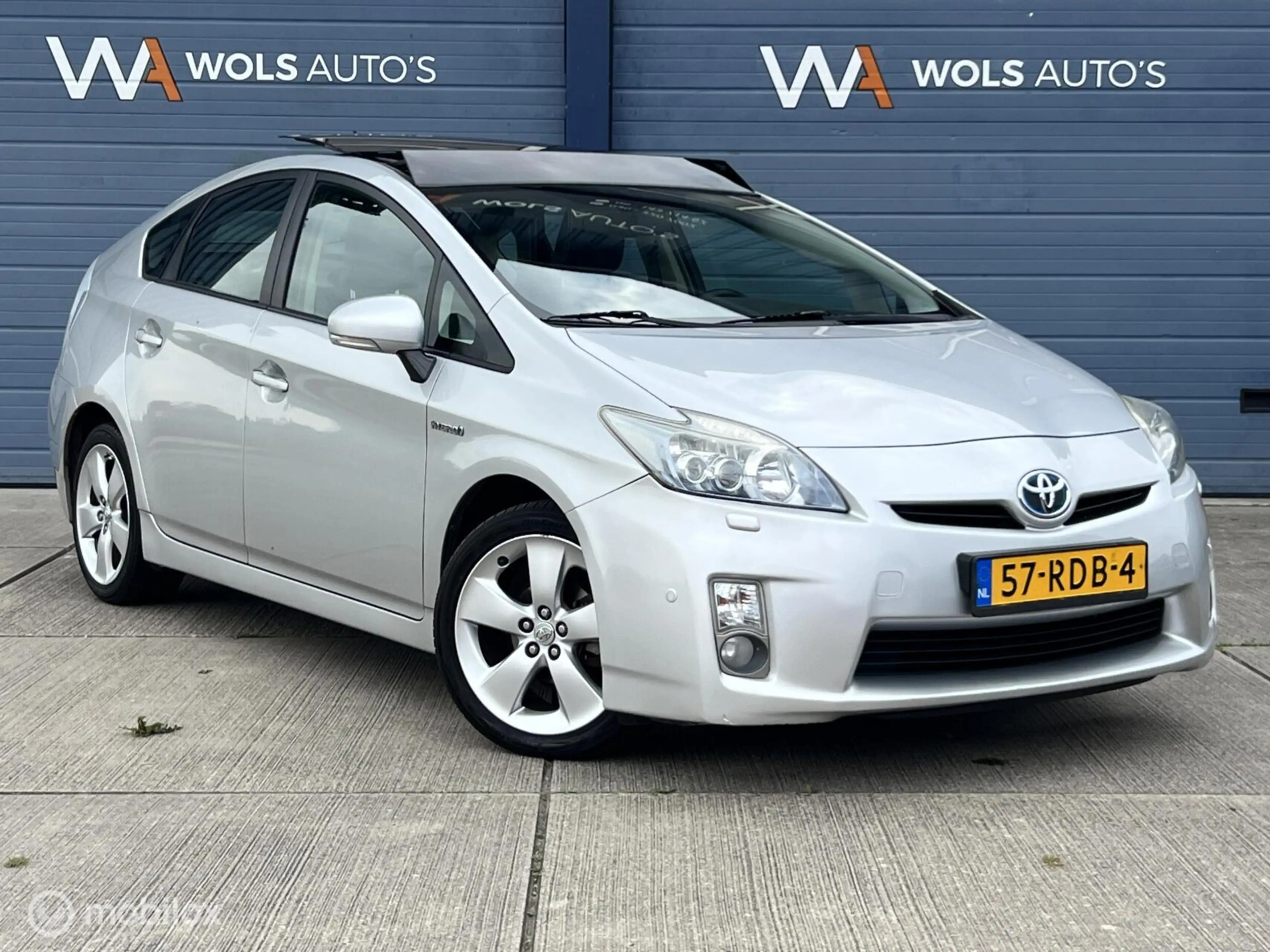 Toyota Prius 1.8 Dynamic Business / DEALER ONDERH. / CARPLAY!