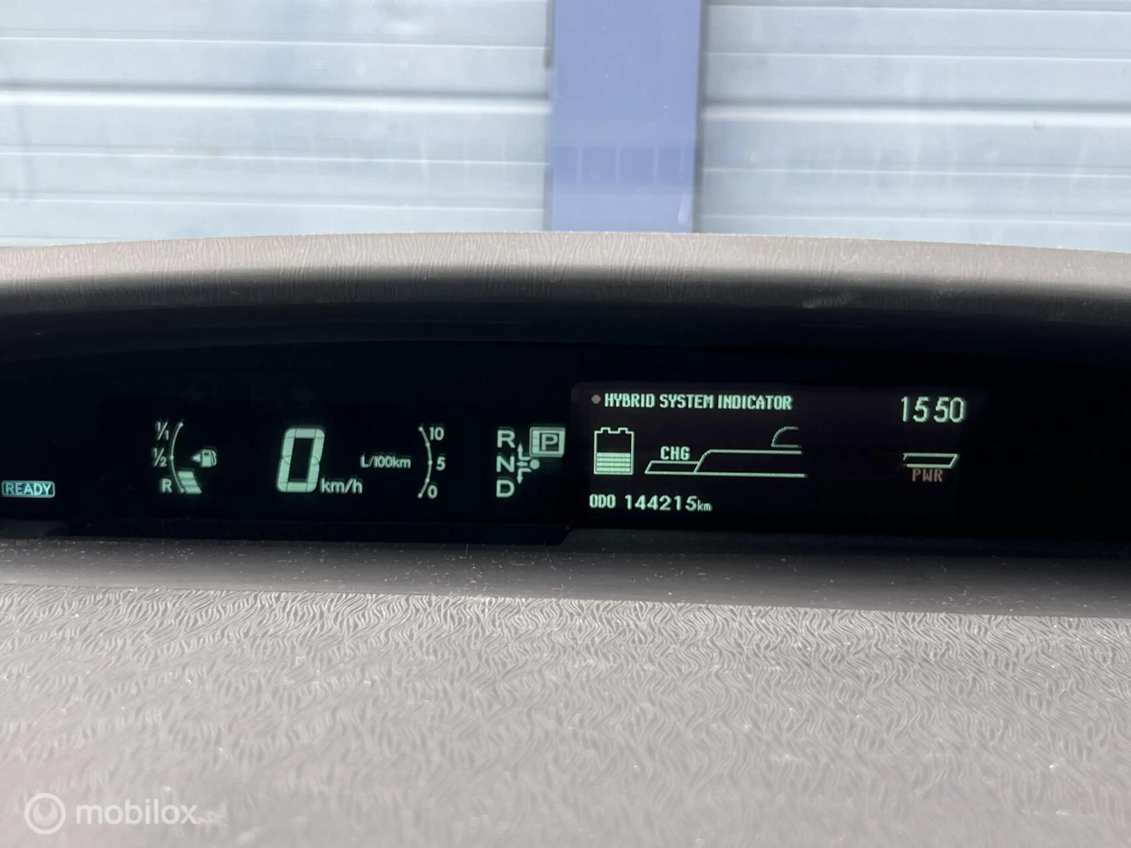 Toyota Prius 1.8 Dynamic Business / DEALER ONDERH. / CARPLAY! — photo 21