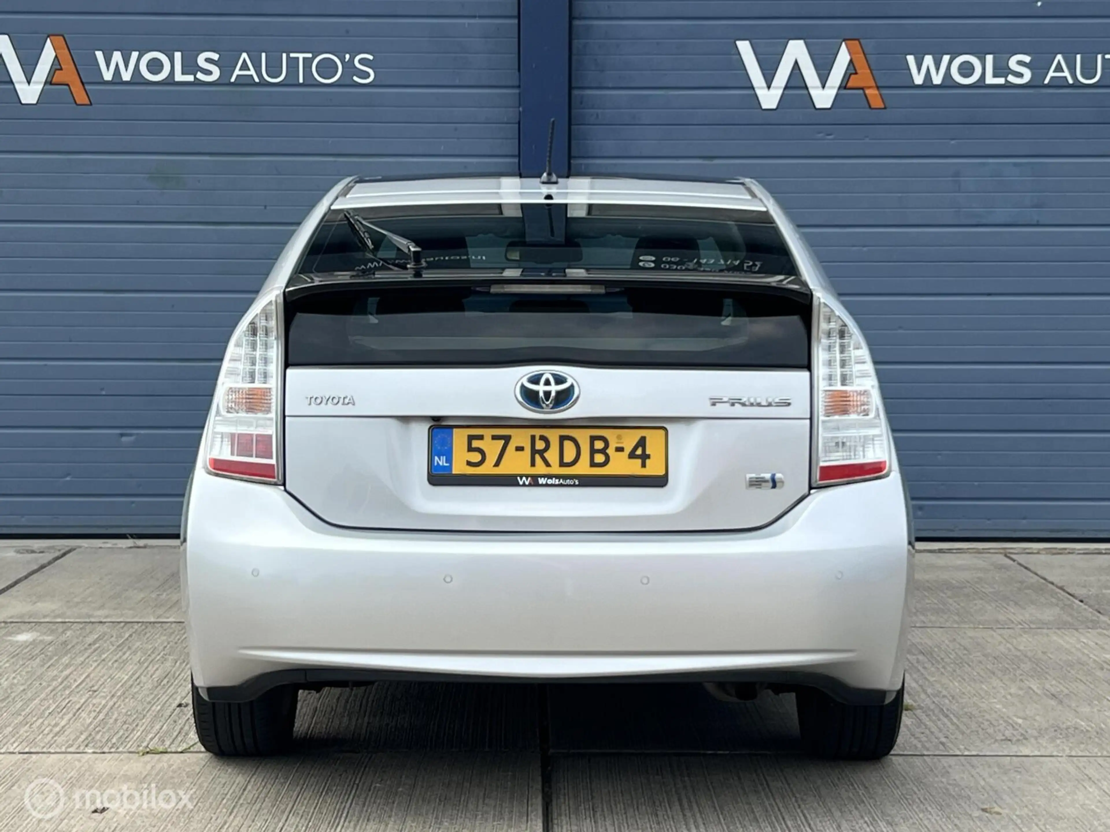 Toyota Prius 1.8 Dynamic Business / DEALER ONDERH. / CARPLAY! — photo 12
