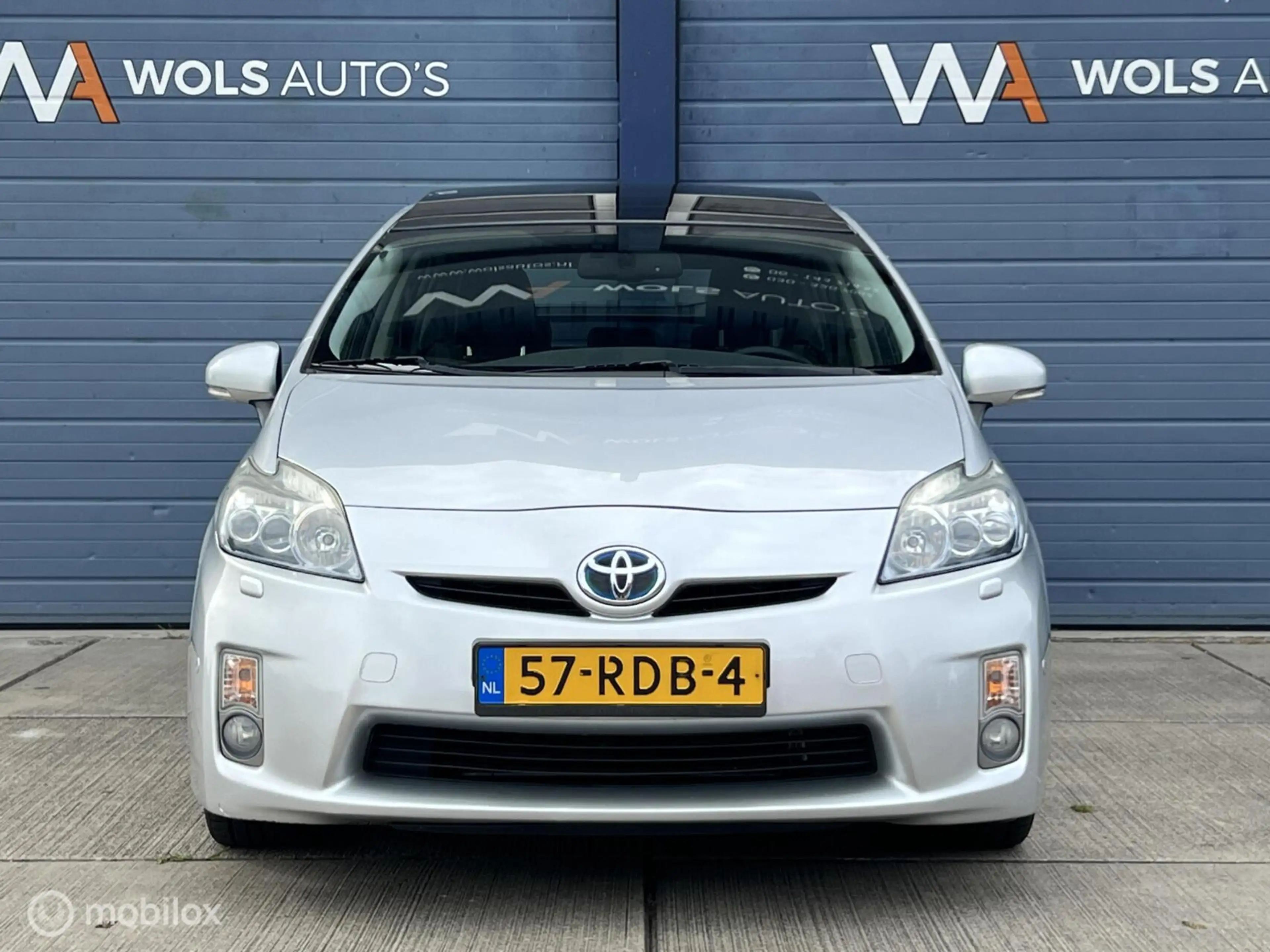 Toyota Prius 1.8 Dynamic Business / DEALER ONDERH. / CARPLAY! — photo 10