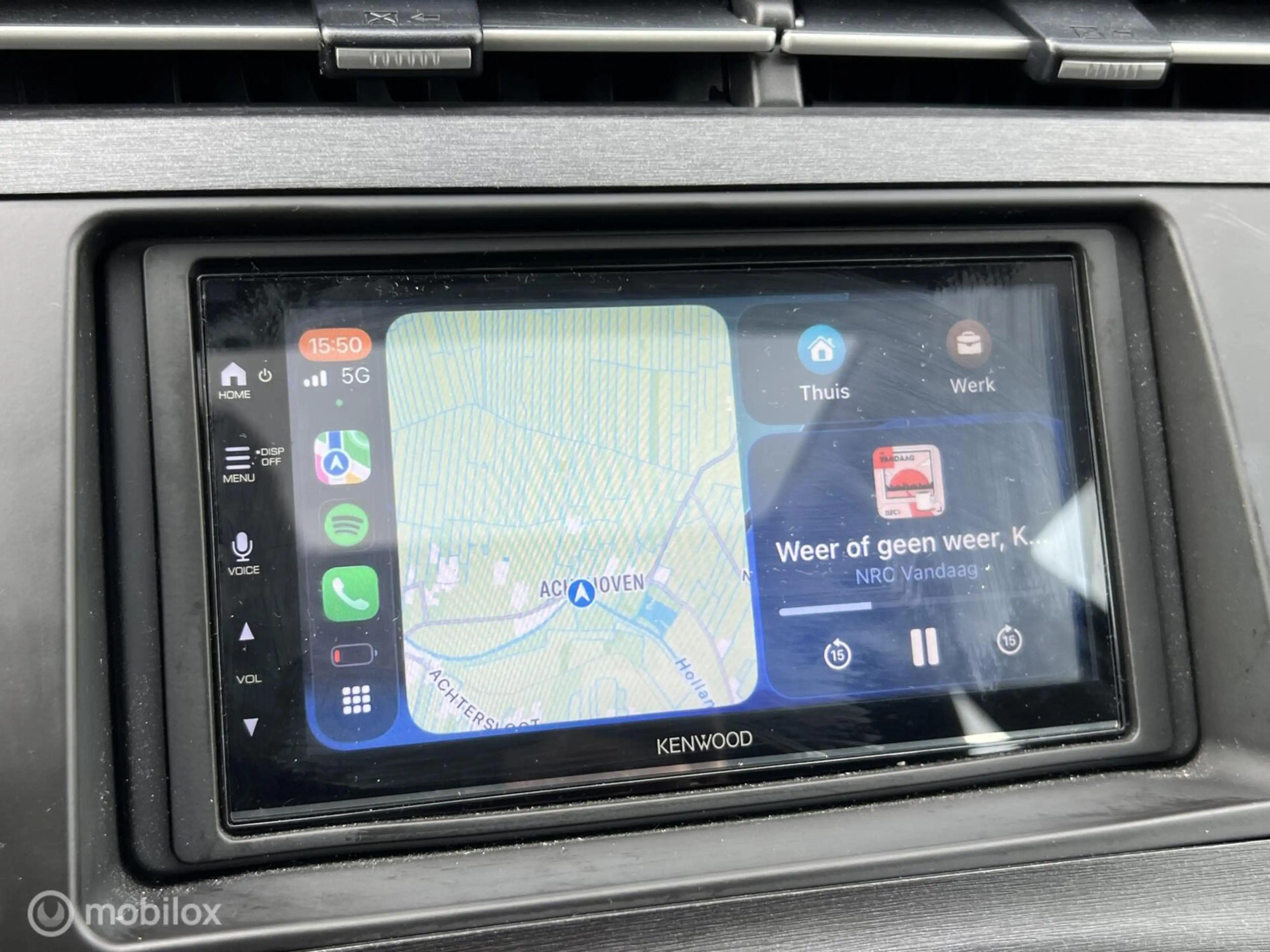 Toyota Prius 1.8 Dynamic Business / DEALER ONDERH. / CARPLAY! — photo 6