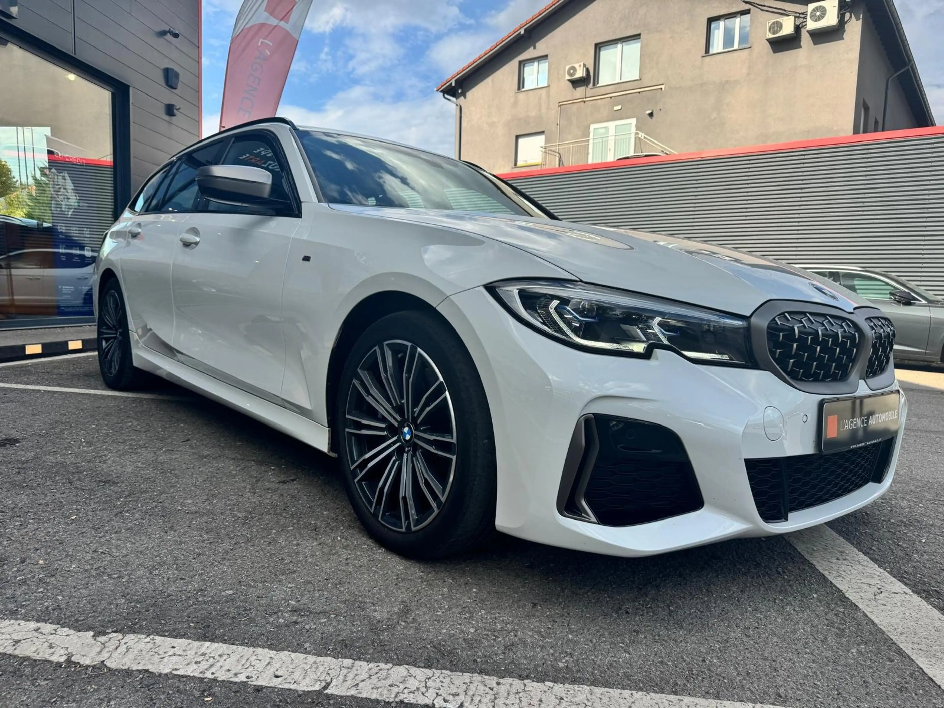 BMW 340 M340d Touring / jusqu'à 36 mois de garantie — photo 4