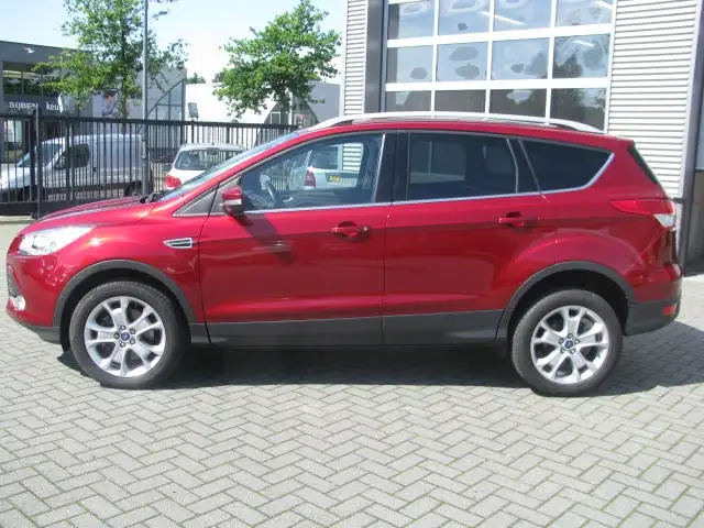 Ford Kuga view 2
