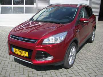 2.0 TDCI Ford Kuga 150 PK 1900 kg trekgew.Titanium