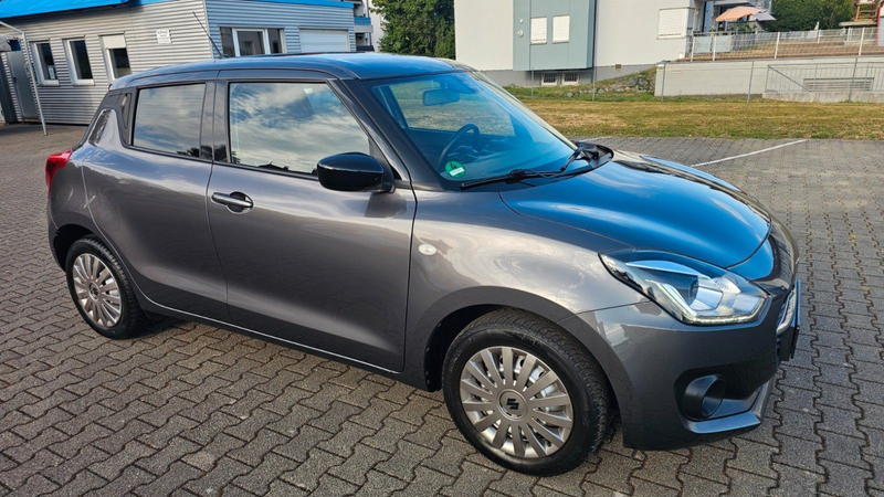 Suzuki Swift Comfort 1.2 Hybrid LED KAM PDC SHZ ACC — photo 3