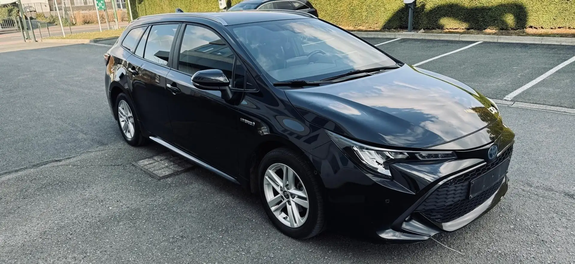 Toyota Corolla SW Hybrid 1.8 Premium GPF e-CVT - 1
