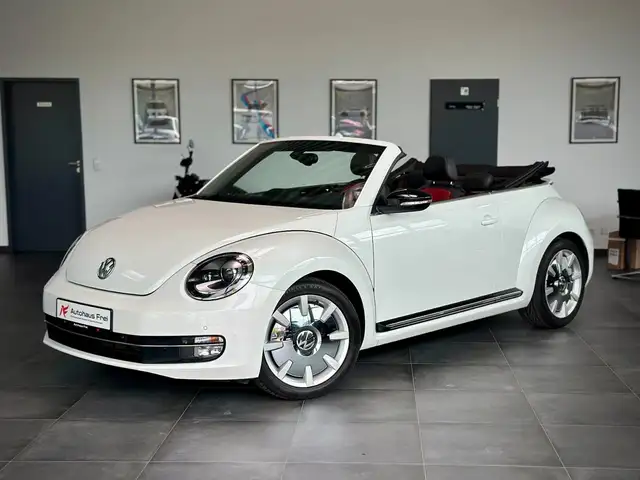 Volkswagen Beetle Cabrio 2.0 *Sport*Traumhaft*Weiß-Perlmutt