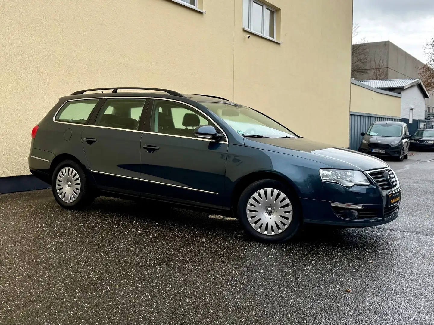 Volkswagen Passat Variant Comfo 2.0 TDI AUTM. STANDHEI XENO Bleu - 1