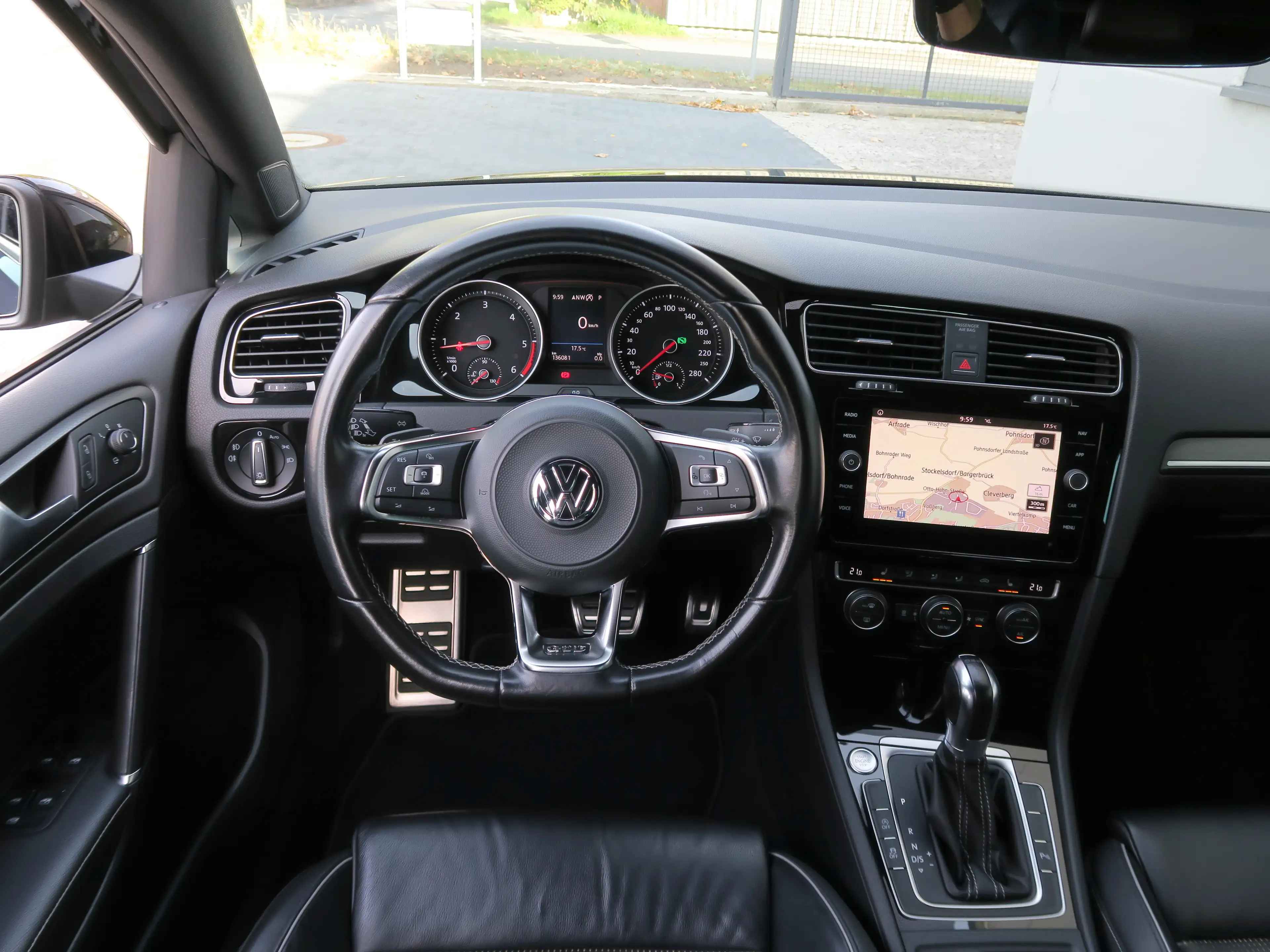 Volkswagen Golf GTD VII Variant DSG Leder Vienna*ACC*Standhzg.*LED*Keyless*Carplay®*Side&Lane Assist*Business Premium — photo 3