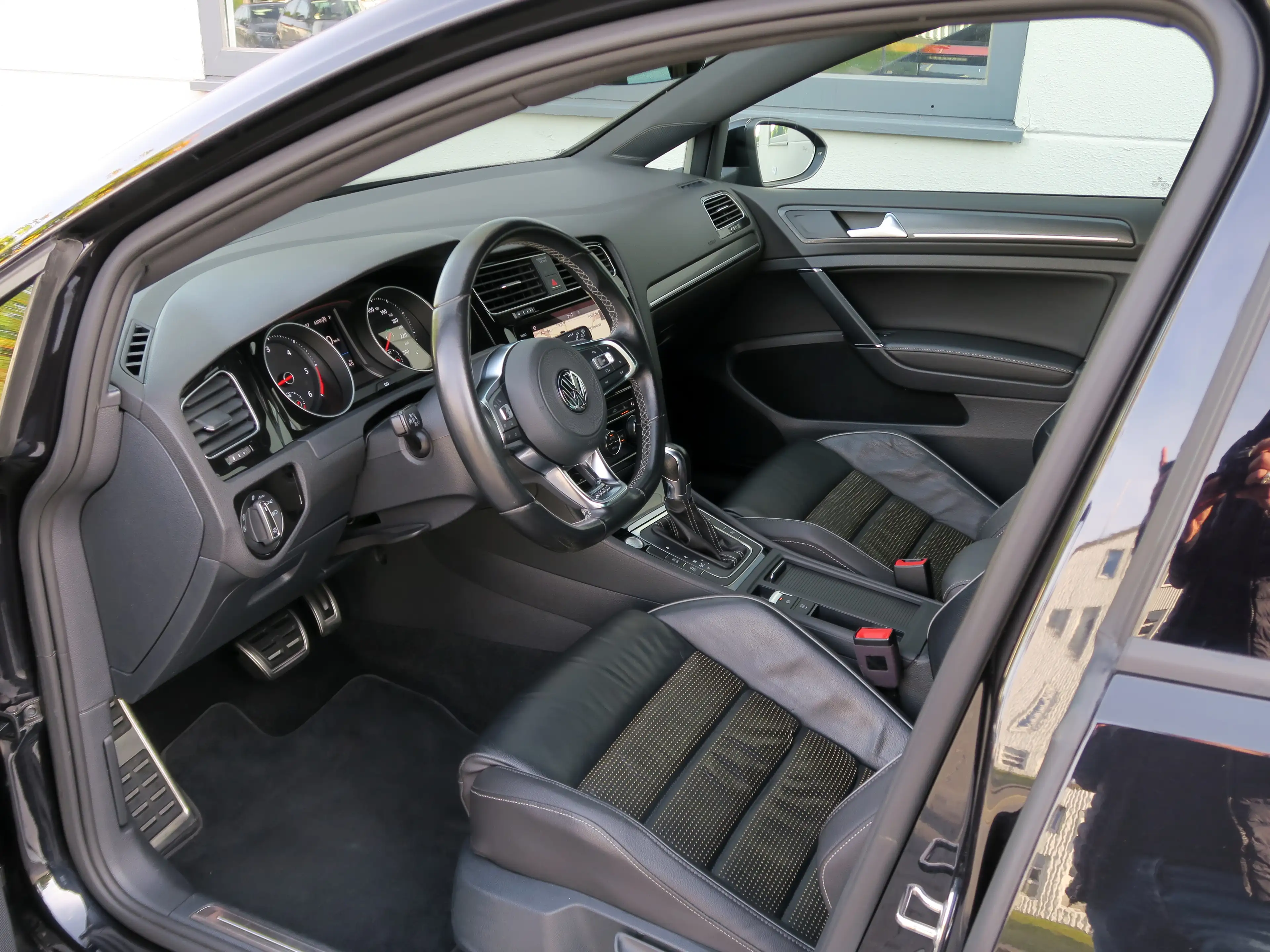 Volkswagen Golf GTD VII Variant DSG Leder Vienna*ACC*Standhzg.*LED*Keyless*Carplay®*Side&Lane Assist*Business Premium — photo 13