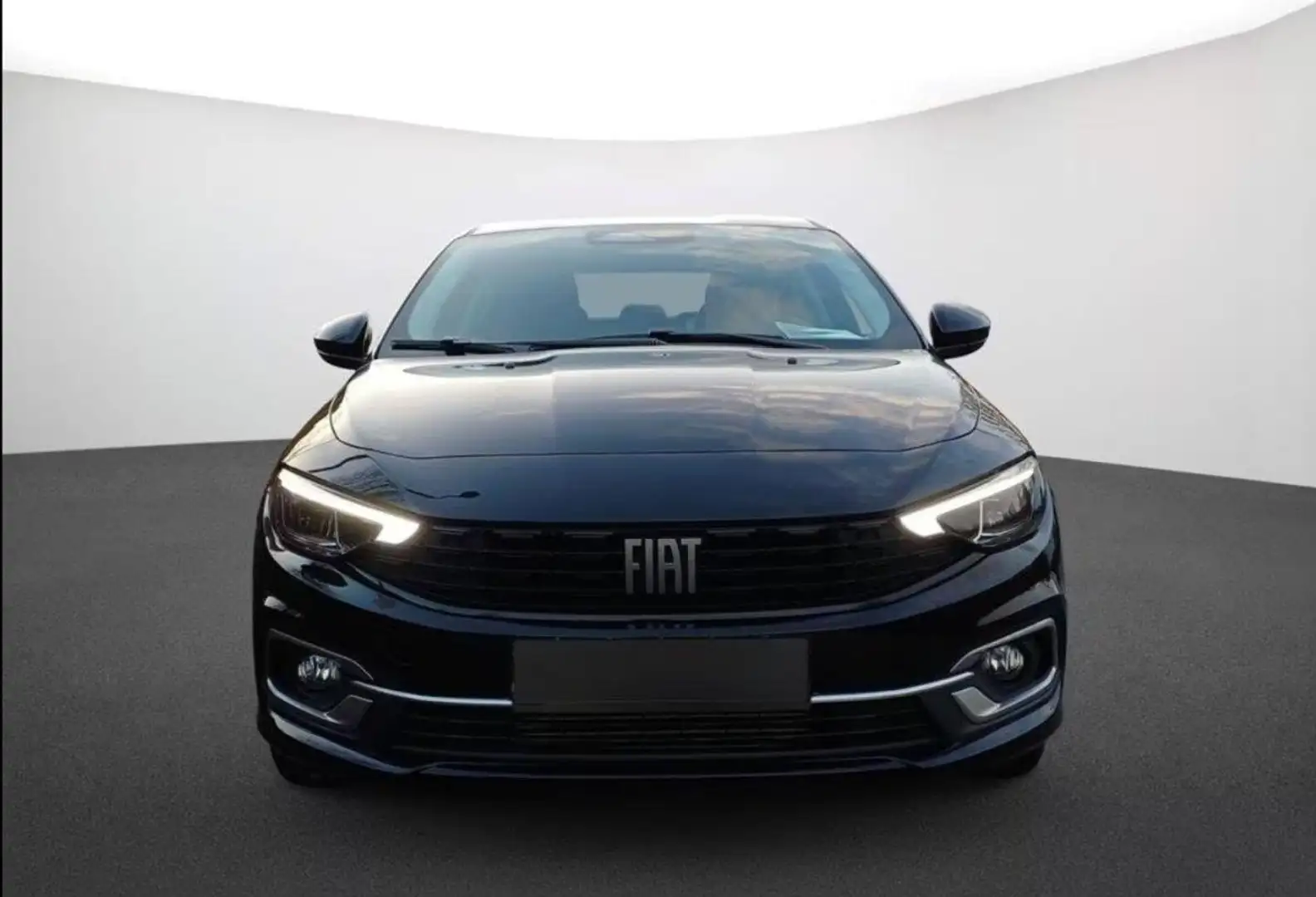 Fiat Tipo 5-Türer Urban Klimaauto PDC RFK 1.6 M-Jet Diese... Schwarz - 1