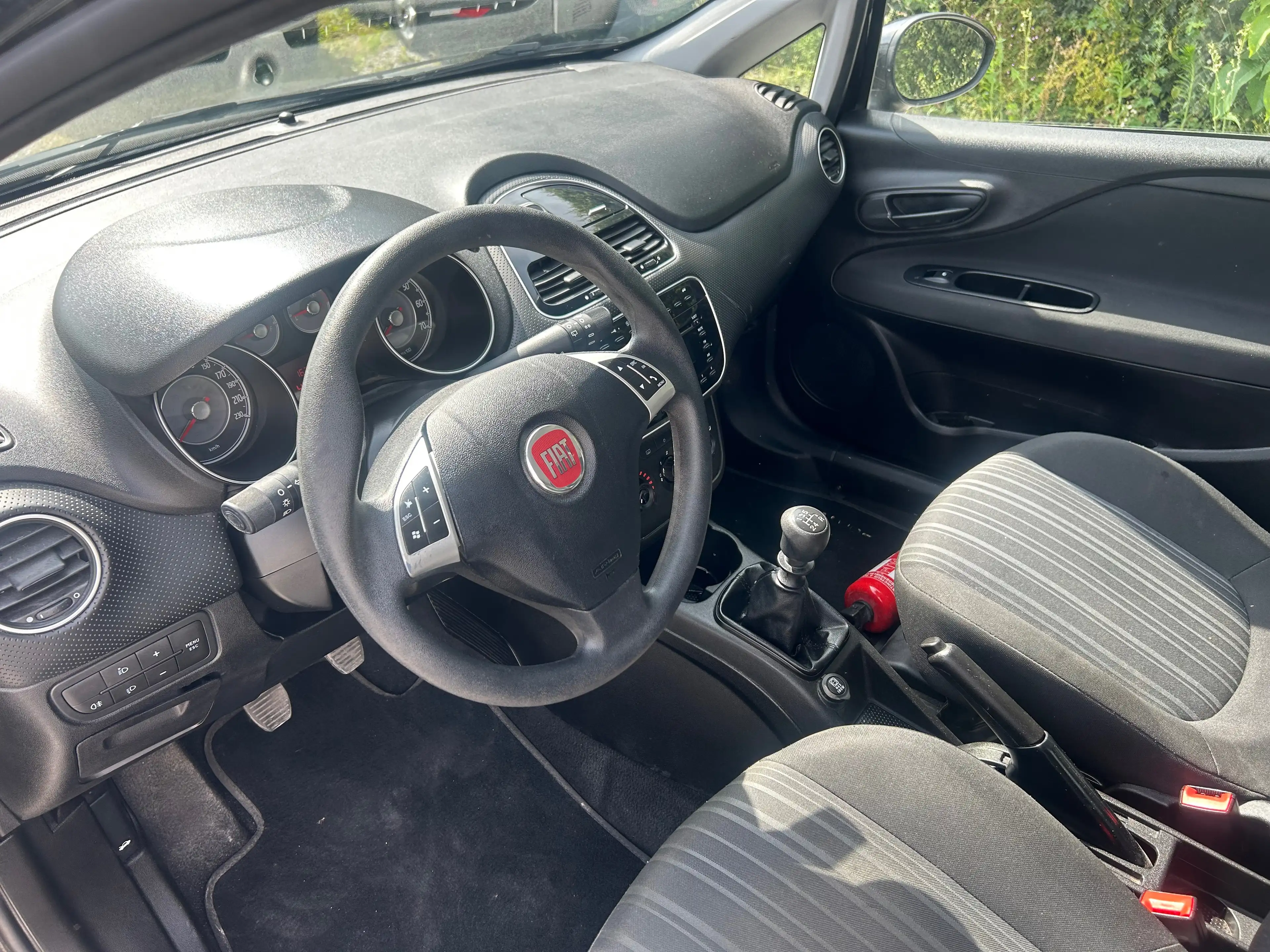 Fiat Punto Punto 1.2i/ GARANTIE 12MOIS/ CARPASS/ CT — photo 12