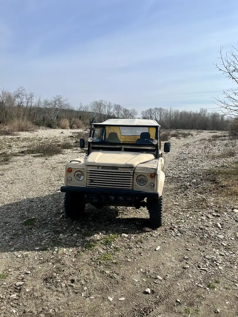 Land Rover Defender Defender 2.5L Atmo RARE!!! Beige - 2
